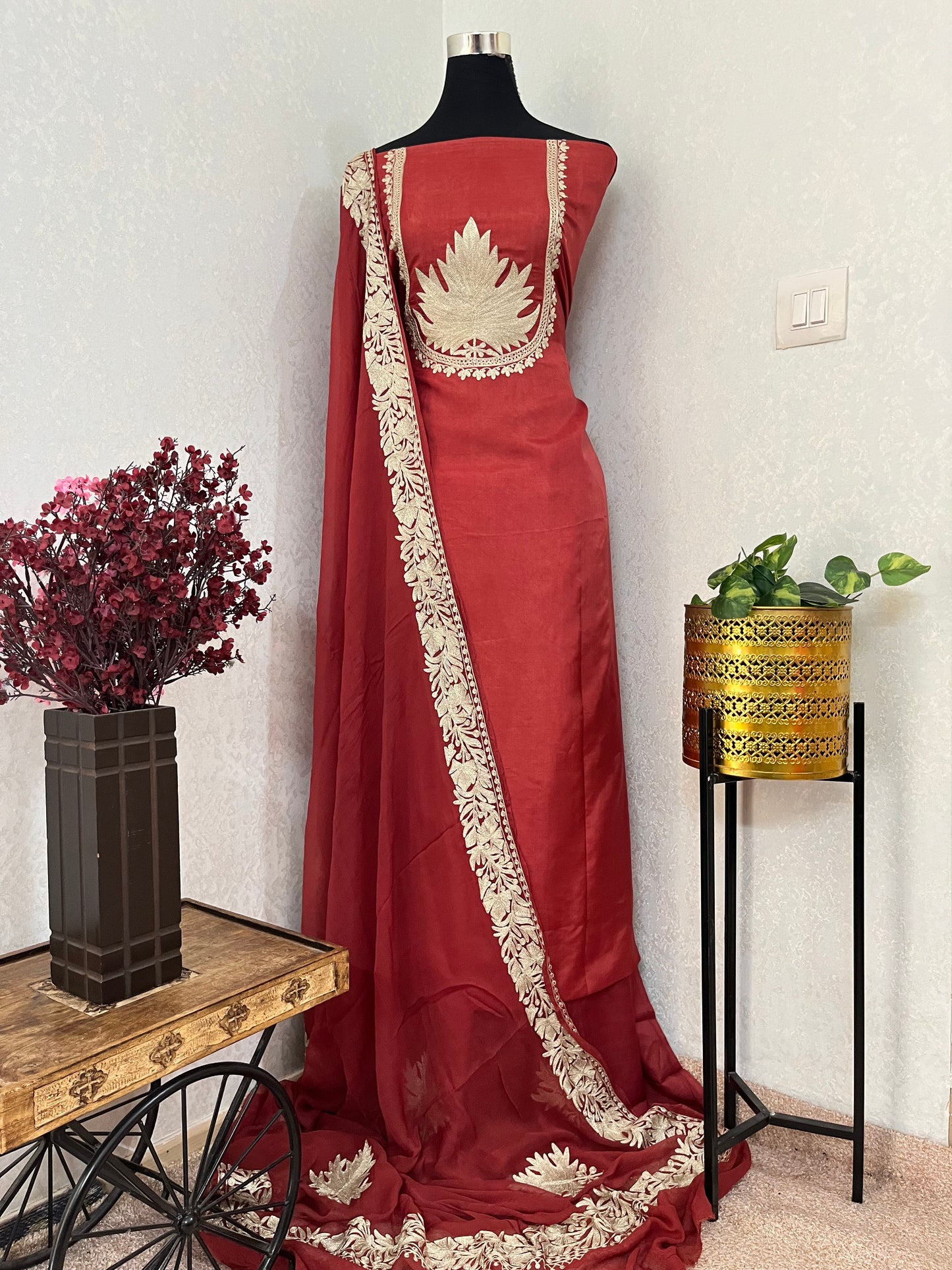 Rust Sanam’ Tilla Kashmiri Silk Suit