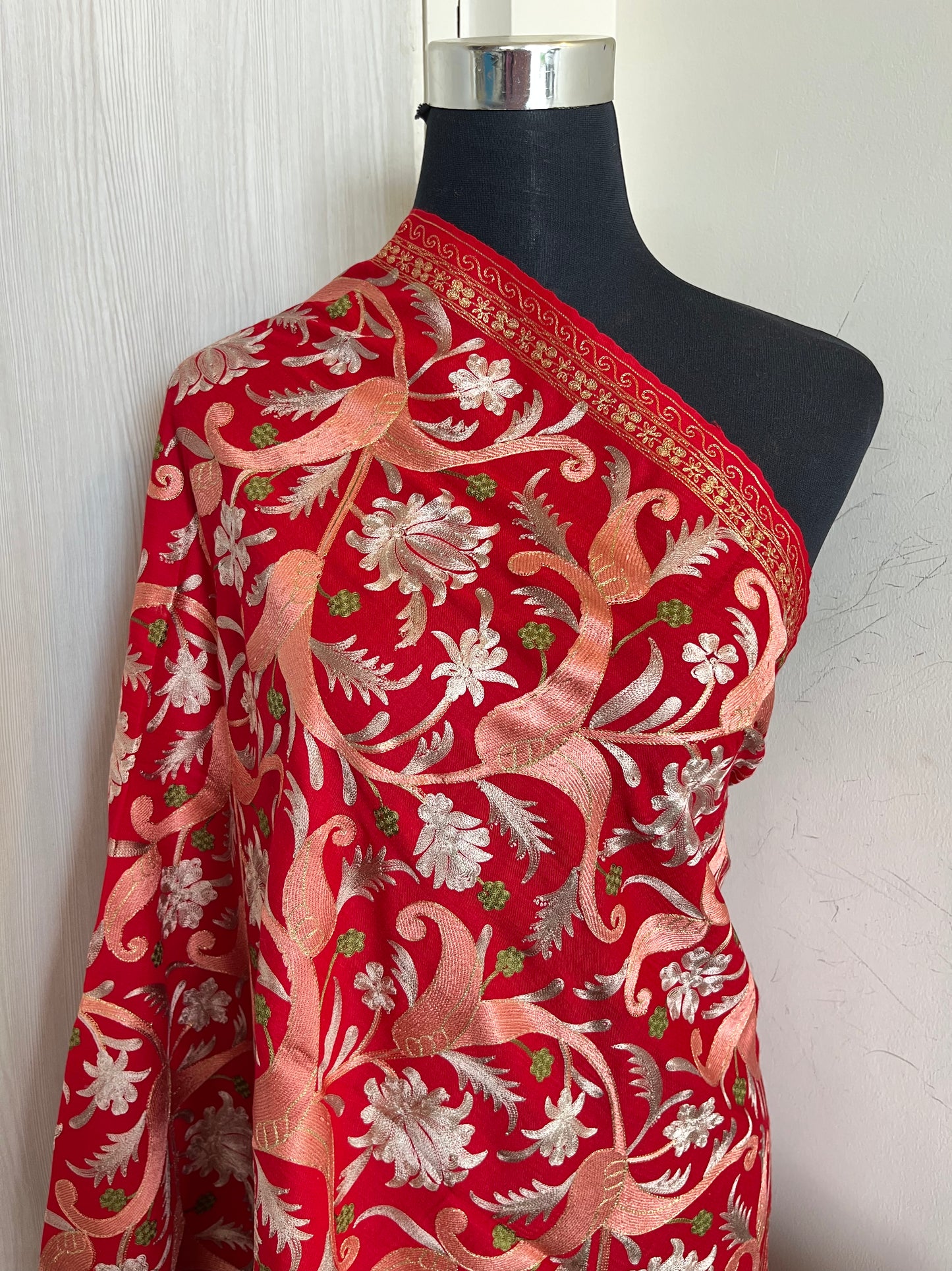 Red Silk Thread Jaal Embroidered Fine Semi Pashmina stole