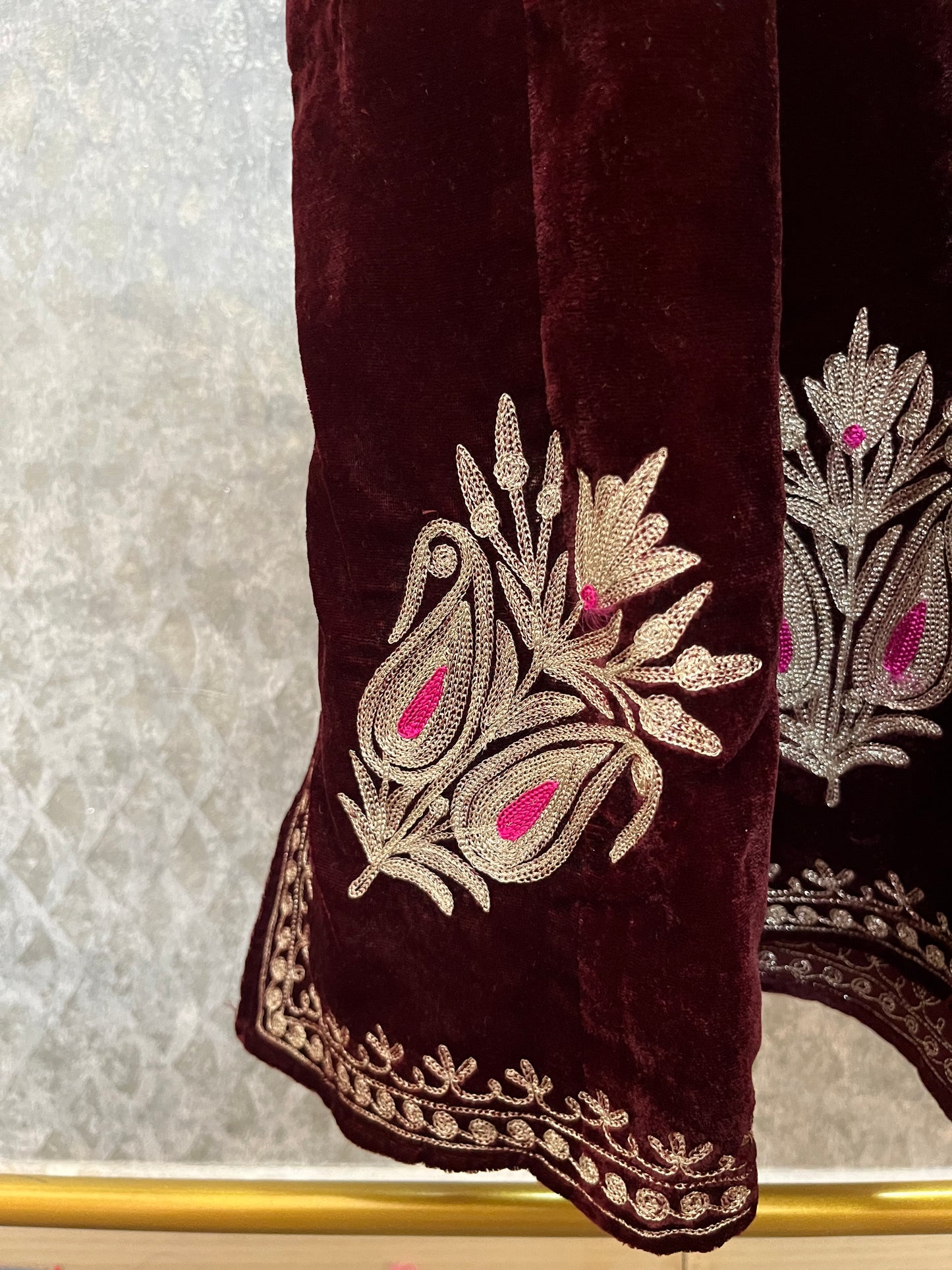 Coke Velvet Tilla Pheran (Size 44)