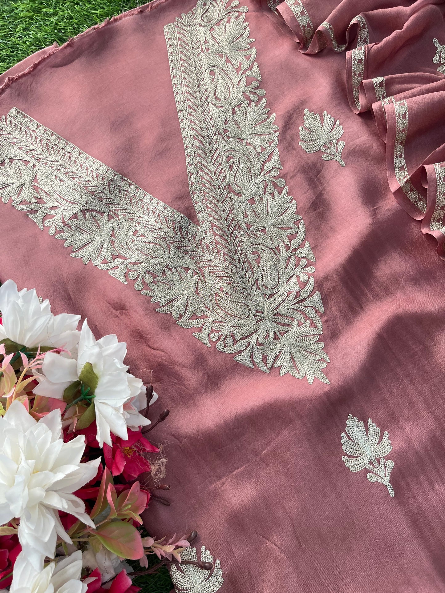 Onion Pink Sanam’ Silk Tilla Kashmiri Suit