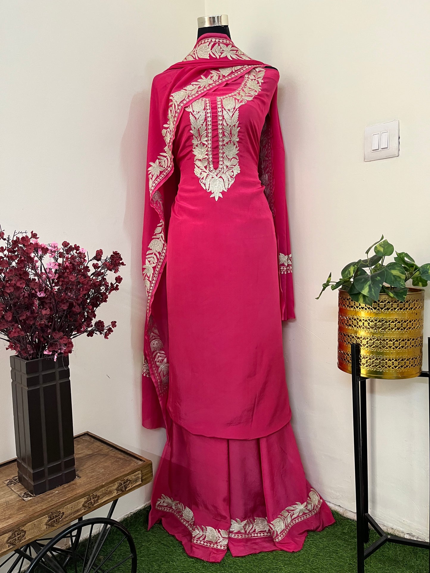 Kalaa’ Fuchsia Pink Crape Kashmiri Suit