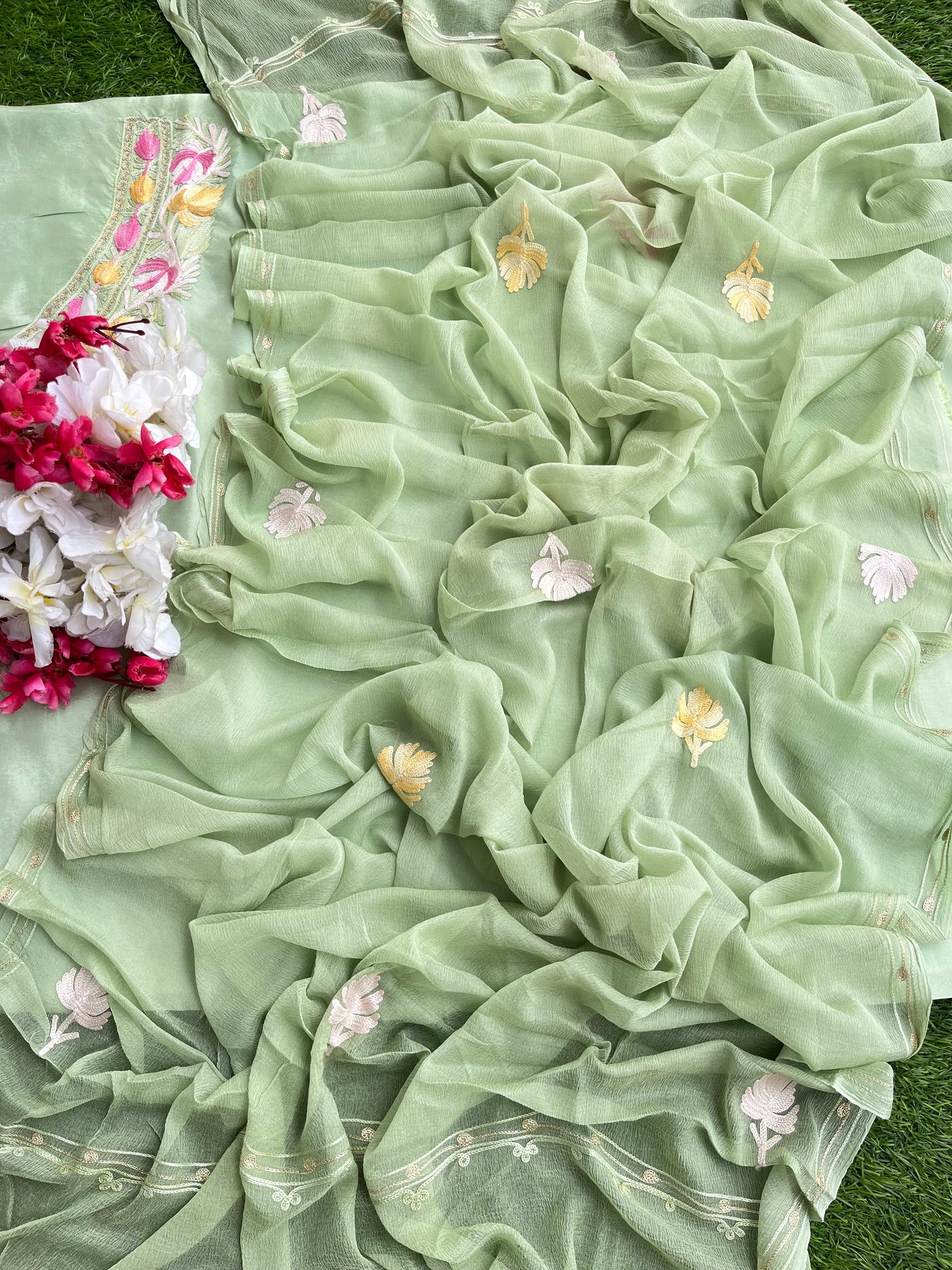 Green Opada Silk Kashmiri Suits