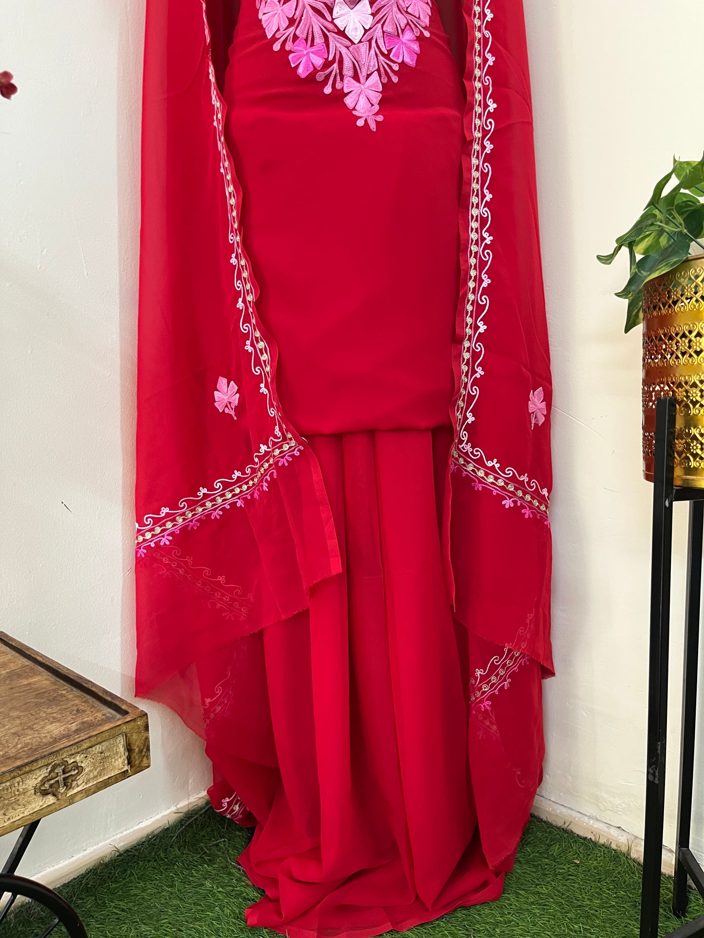 Red Georgette 3 Pc Aari Embroidered Suit Set