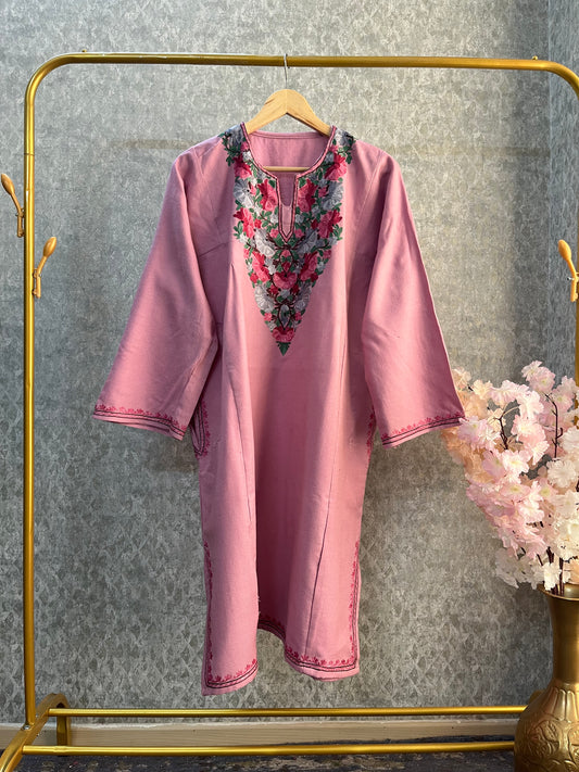 Soft Pink Aari Embroidered Wool Pheran