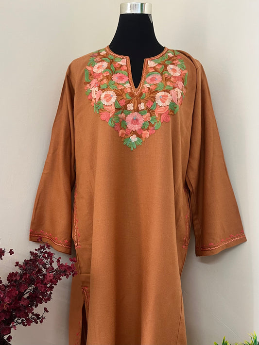 Brown Aari Embroidered Wool Pheran