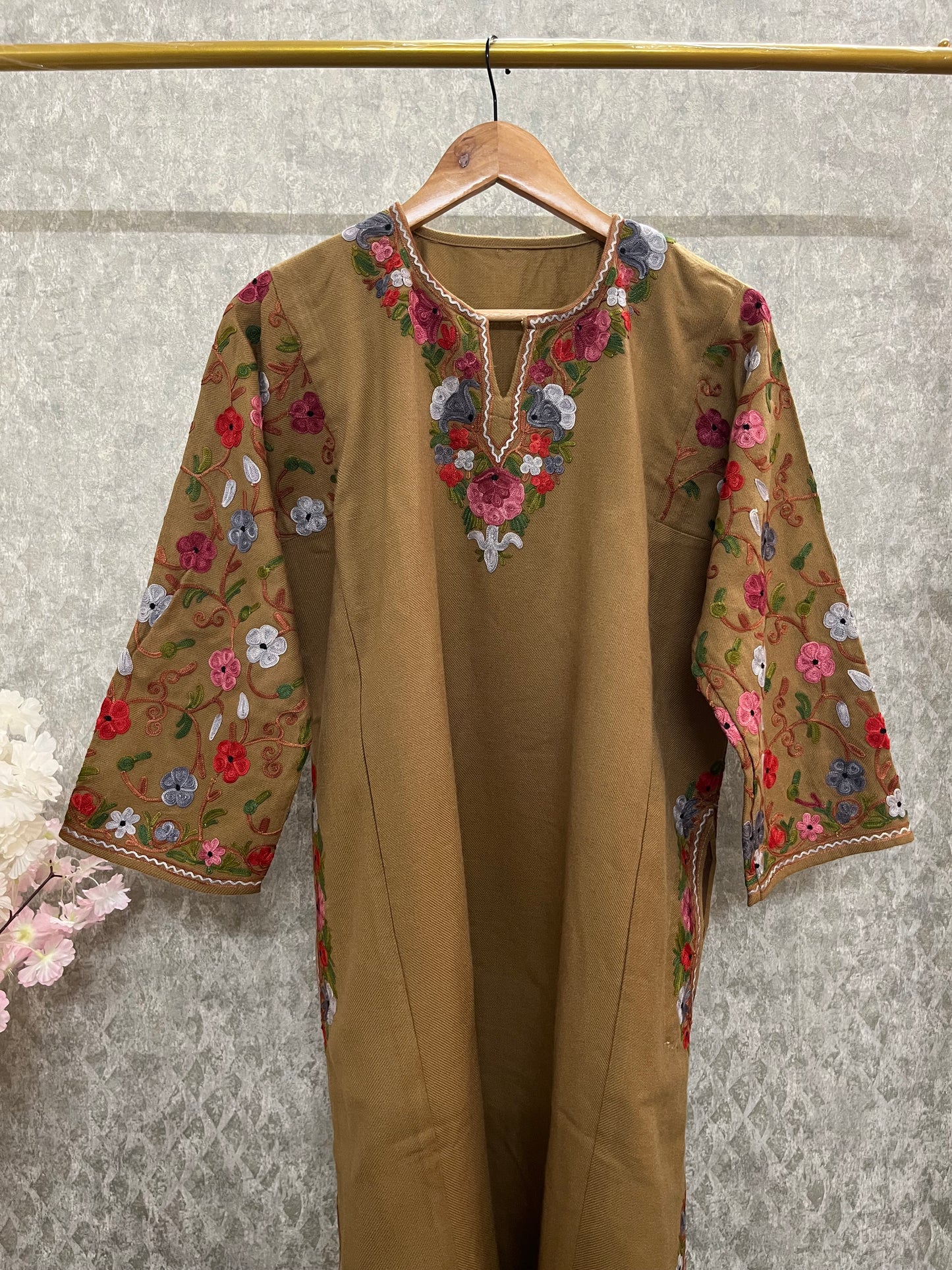 Beige Aari Embroidered Wool Pheran