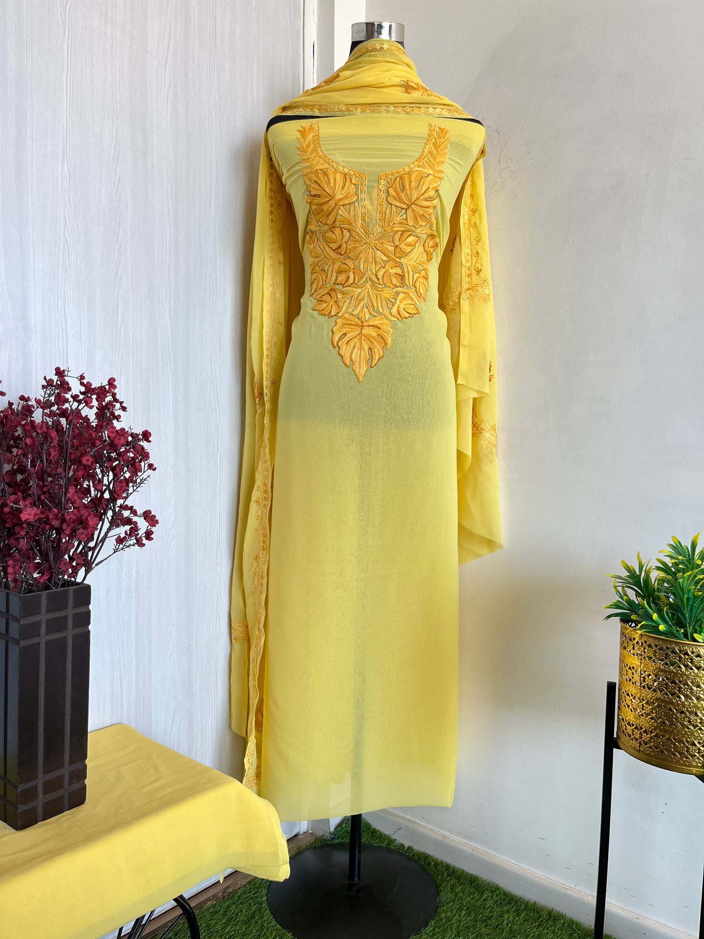 Georgette Yellow 3 Pc Aari Embroidered Suit Set