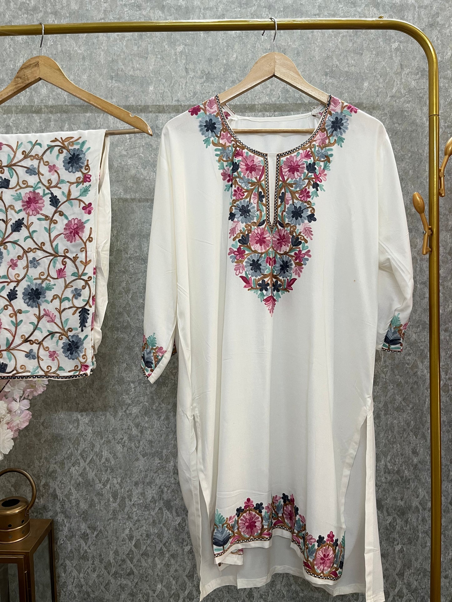 Off White Cotton Stitched Co-ord Set(46)