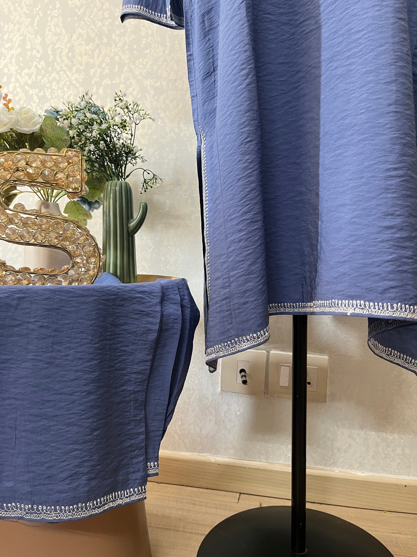 English Blue Cotton Kashmiri Pheran Set (46)