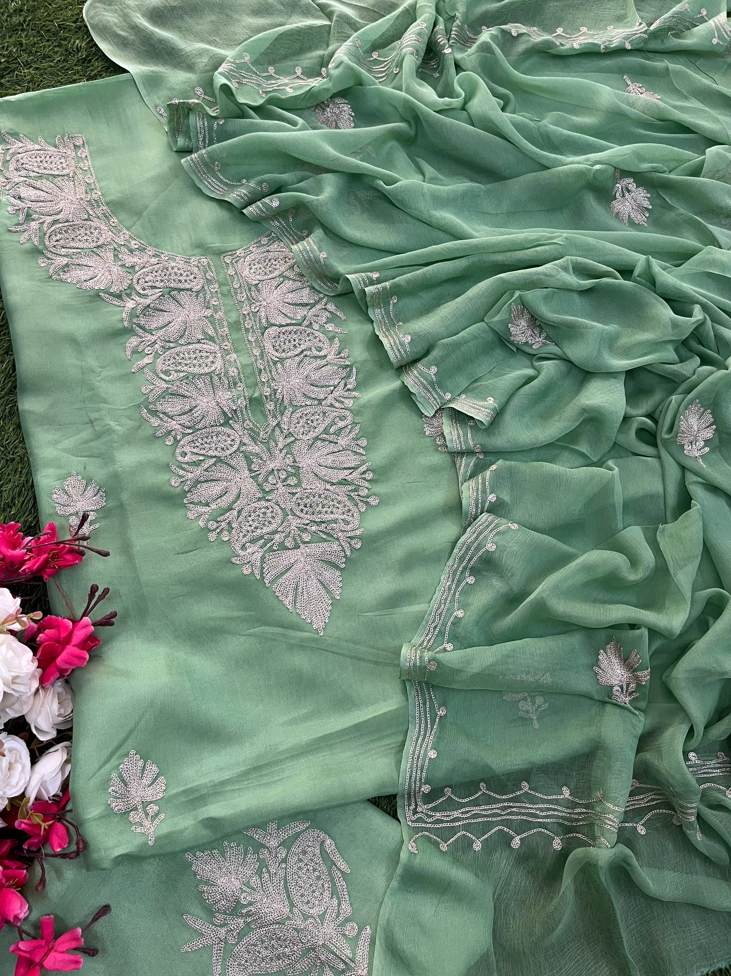 Pestel Green Silk Tilla Kashmiri Suit