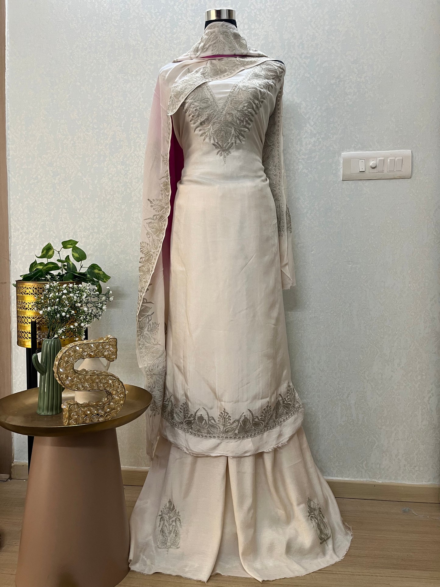 Ivory Sanam Silk Kashmiri Suit