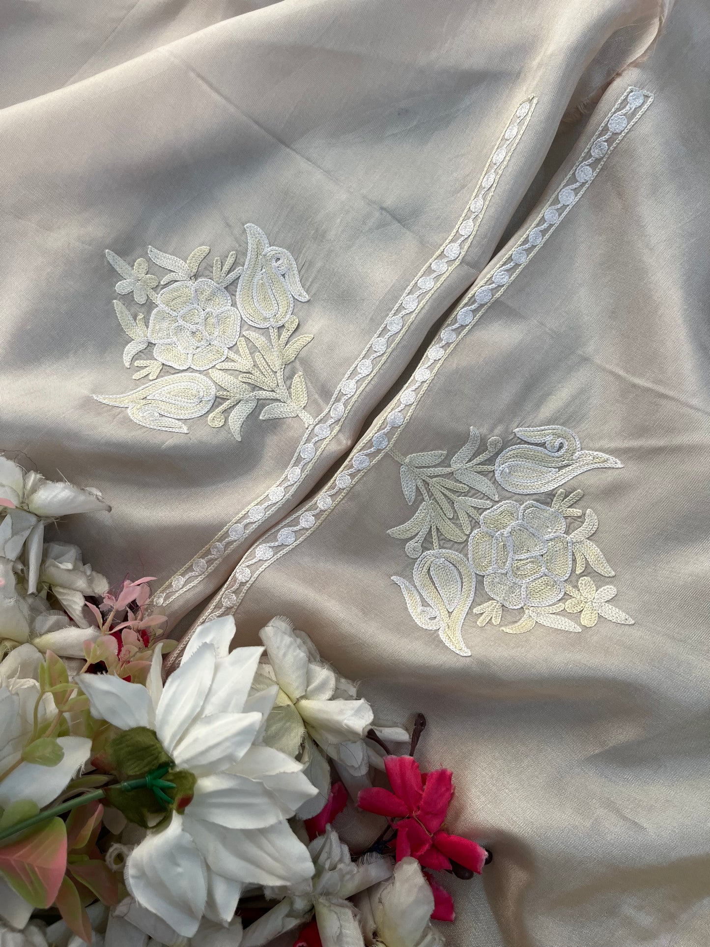 Ivory Opada Silk Kashmiri Suit