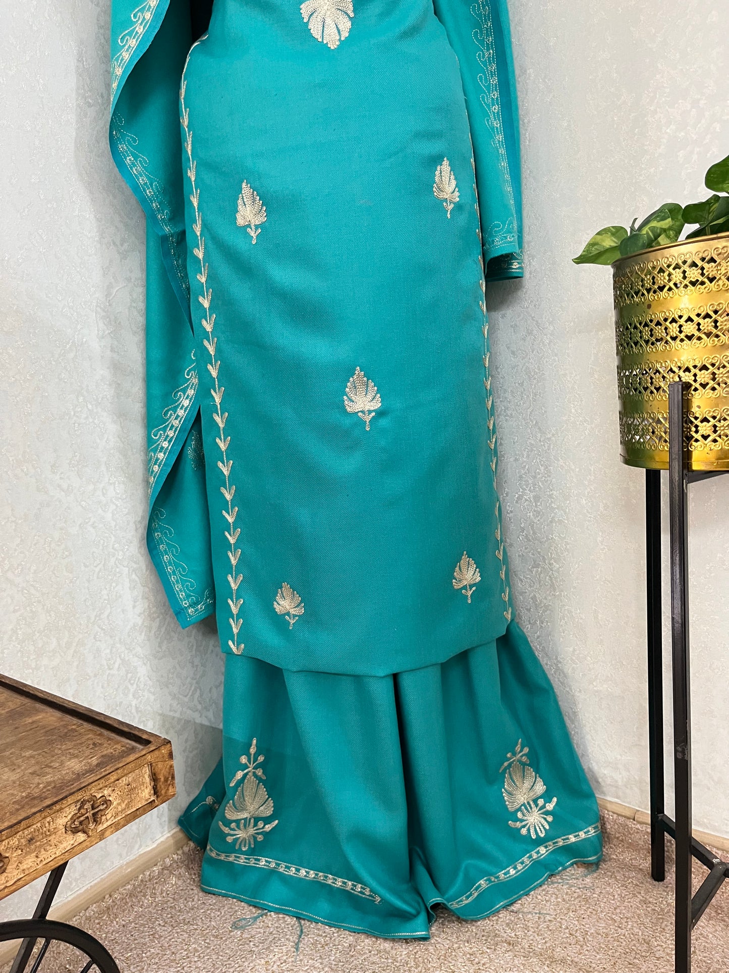 Sky Blue Tilla Embroidered 3pc Suit Stole