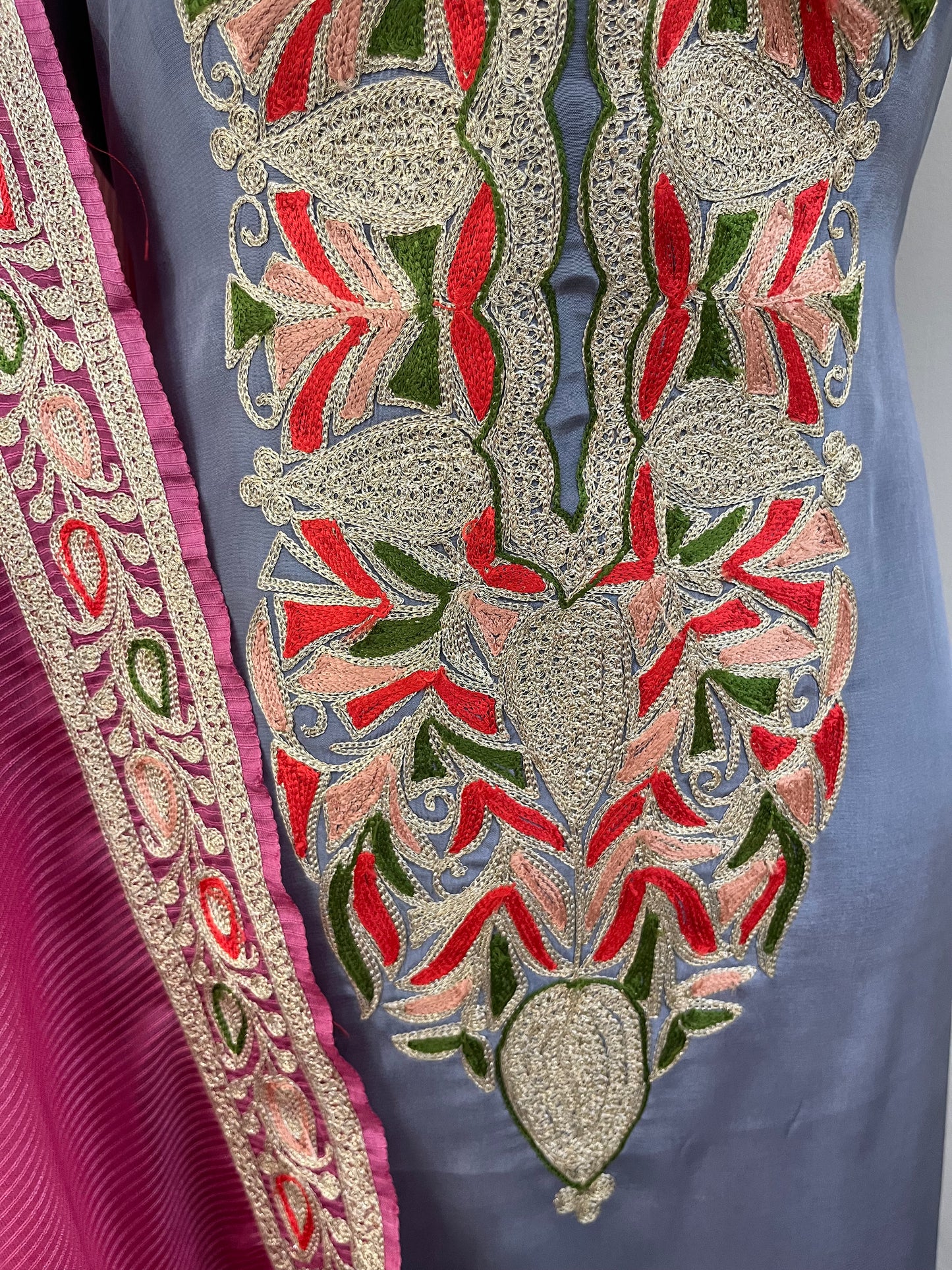 Kalaa’ English Grey Crape Kashmiri Suit