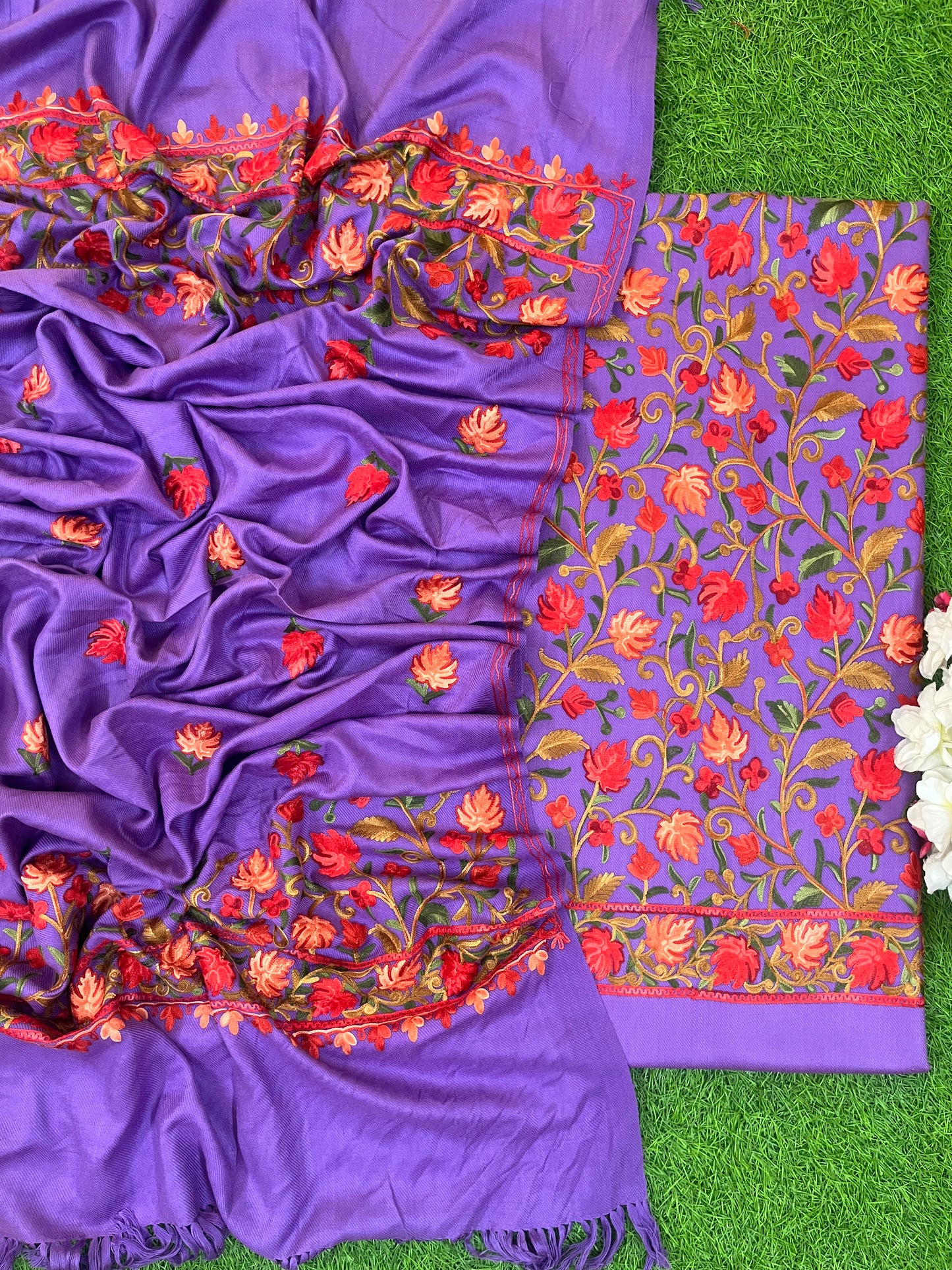 Lavender Woollen Kashmiri Suit (3pc)