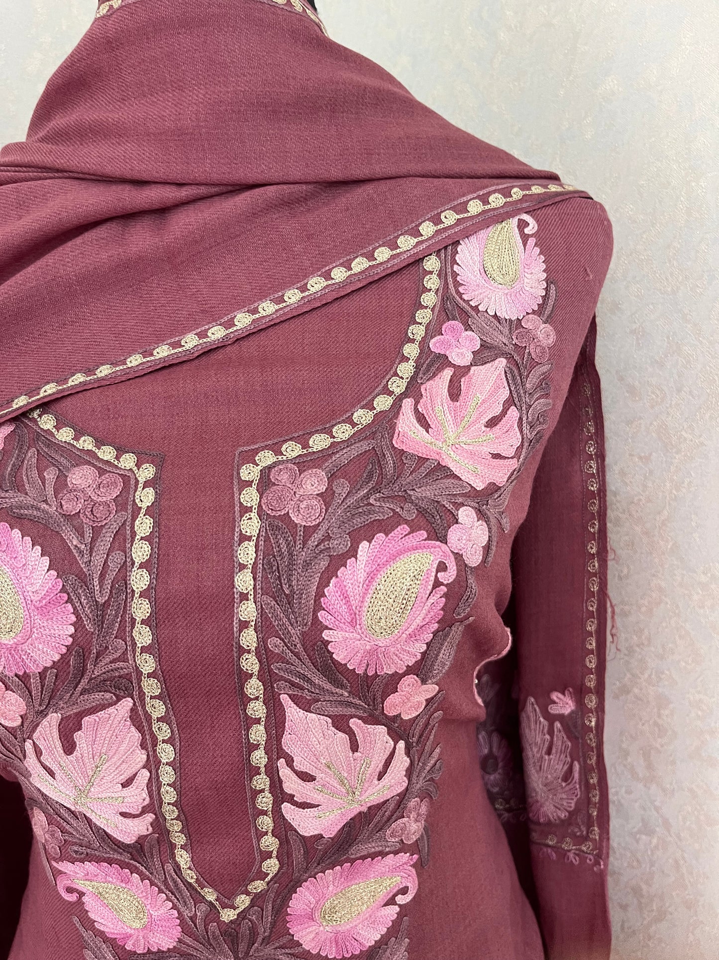 Onion Pink Fine Wool Kashmiri Suit