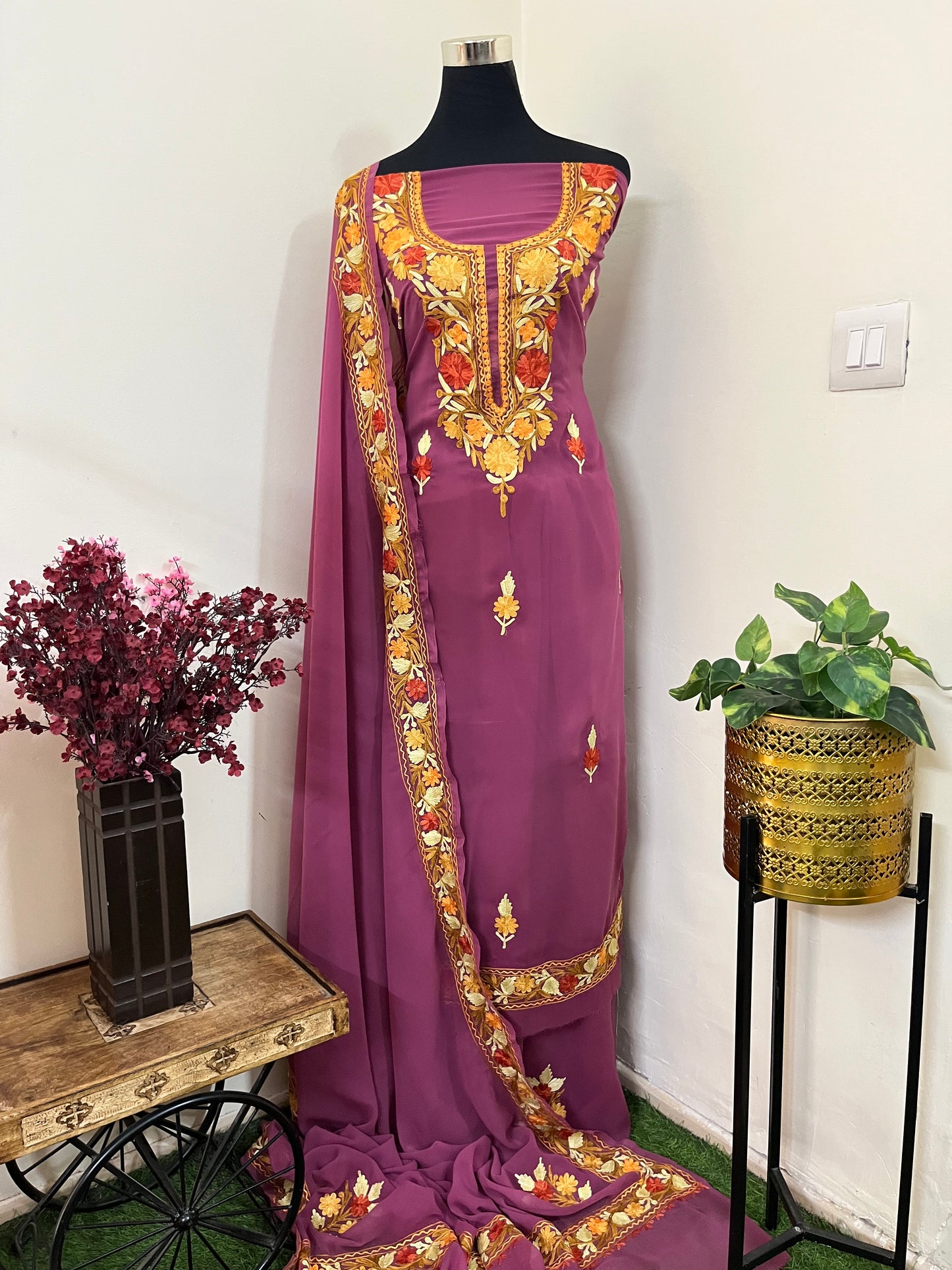 Mauve Georgette 3 Pc Aari Embroidered Suit Set