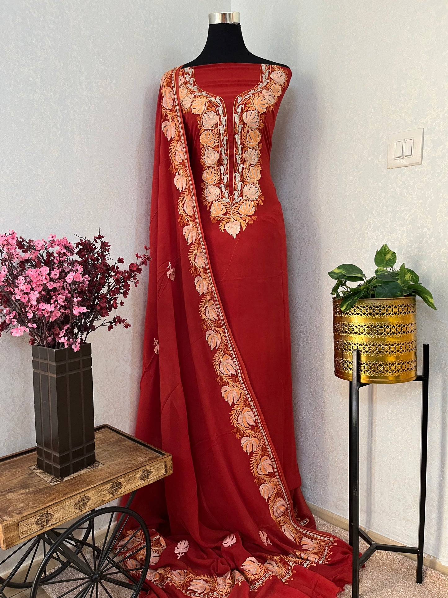 Pure Georgette Kashmiri Suit