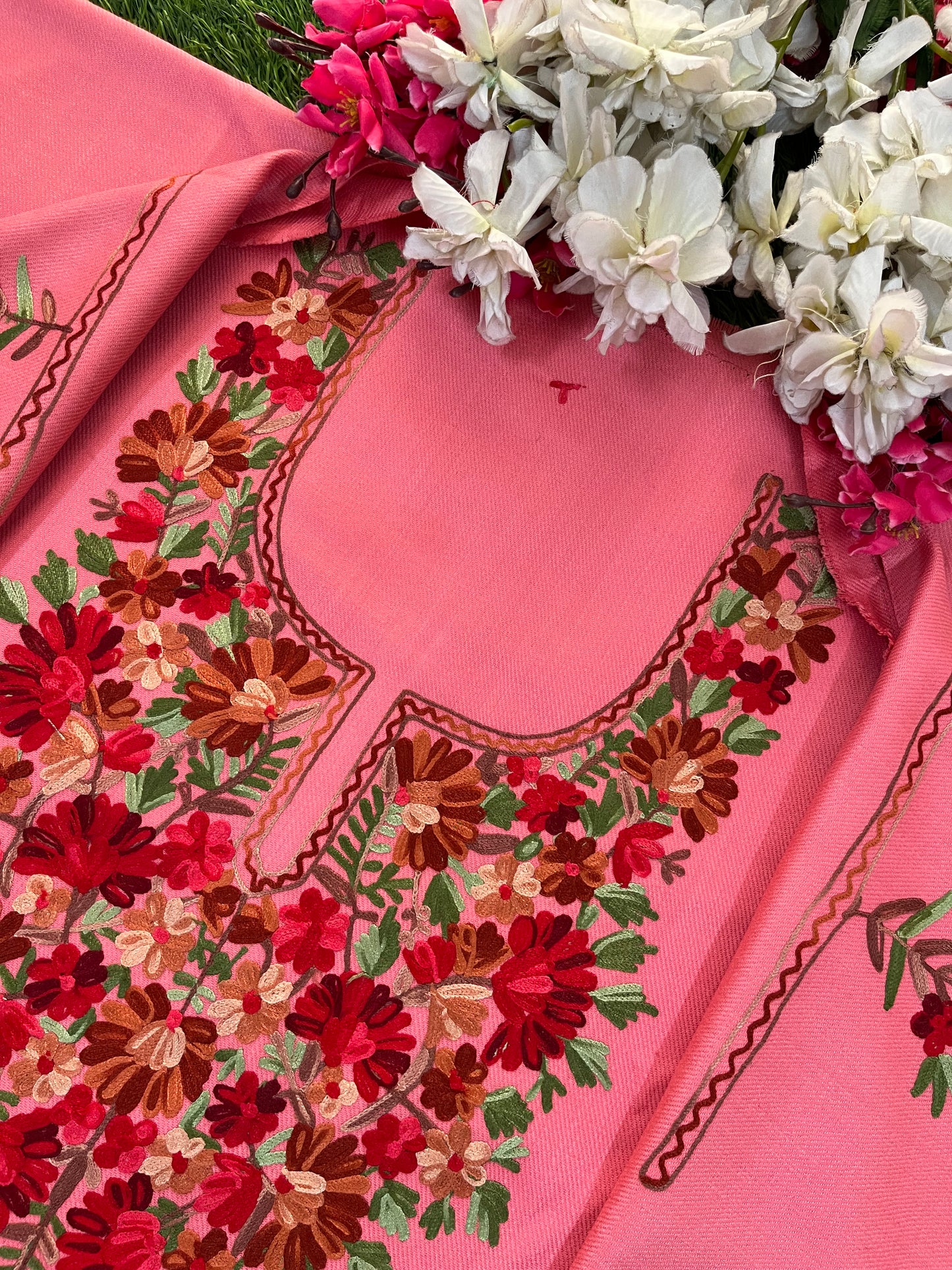 Pink Woollen Aari Embroidered 2pc suit 5mtr
