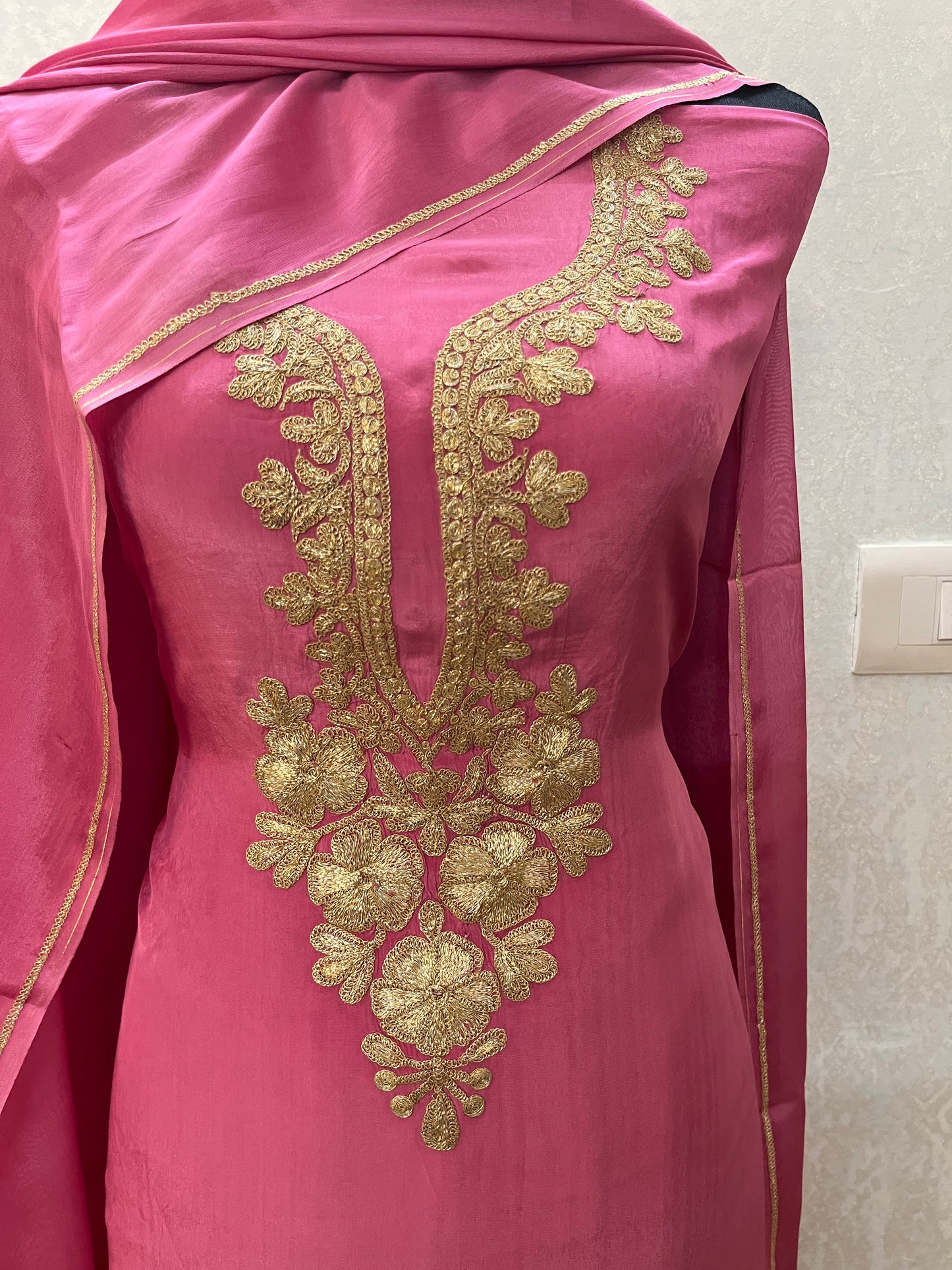 Pink Crape Kashmiri Suit