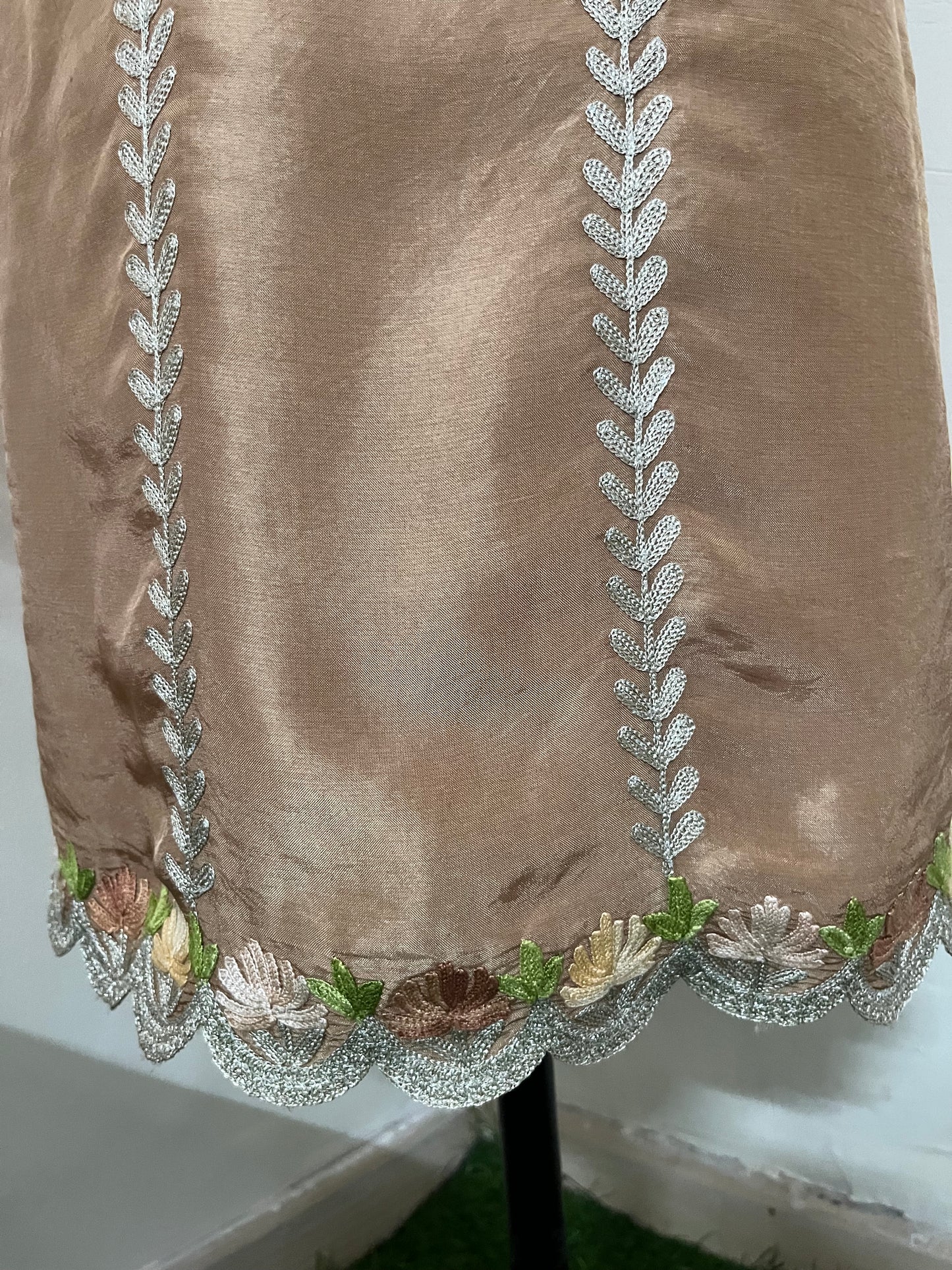 Sanam’ Coffee Brown Silk Aari Embroidered Suit material