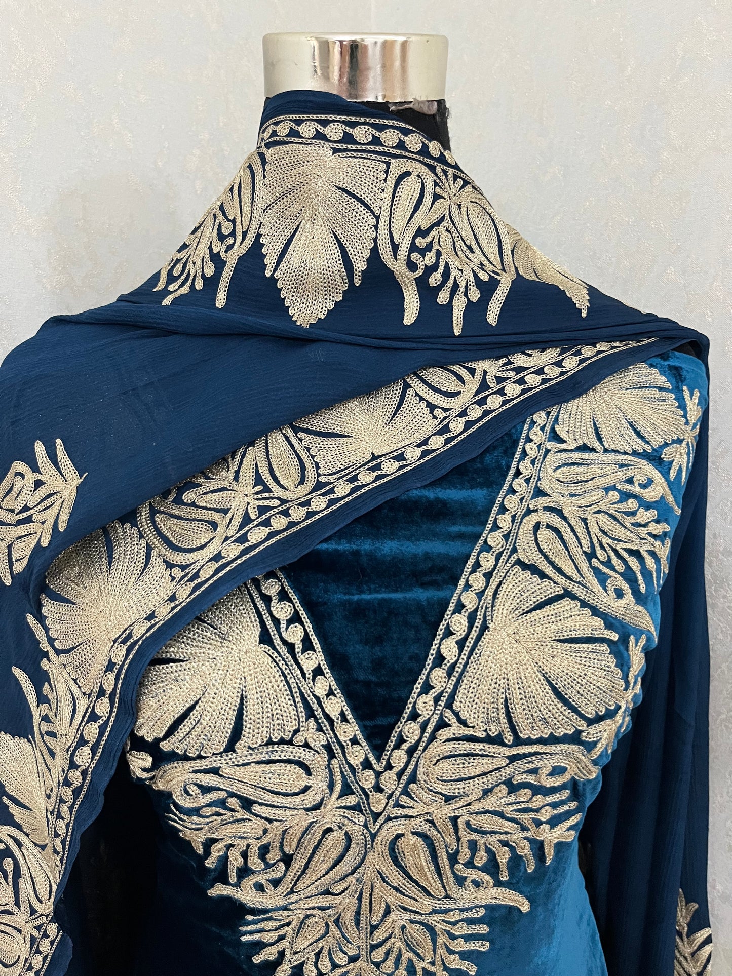 Electric Blue Tilla Makhmal 3pc Suit