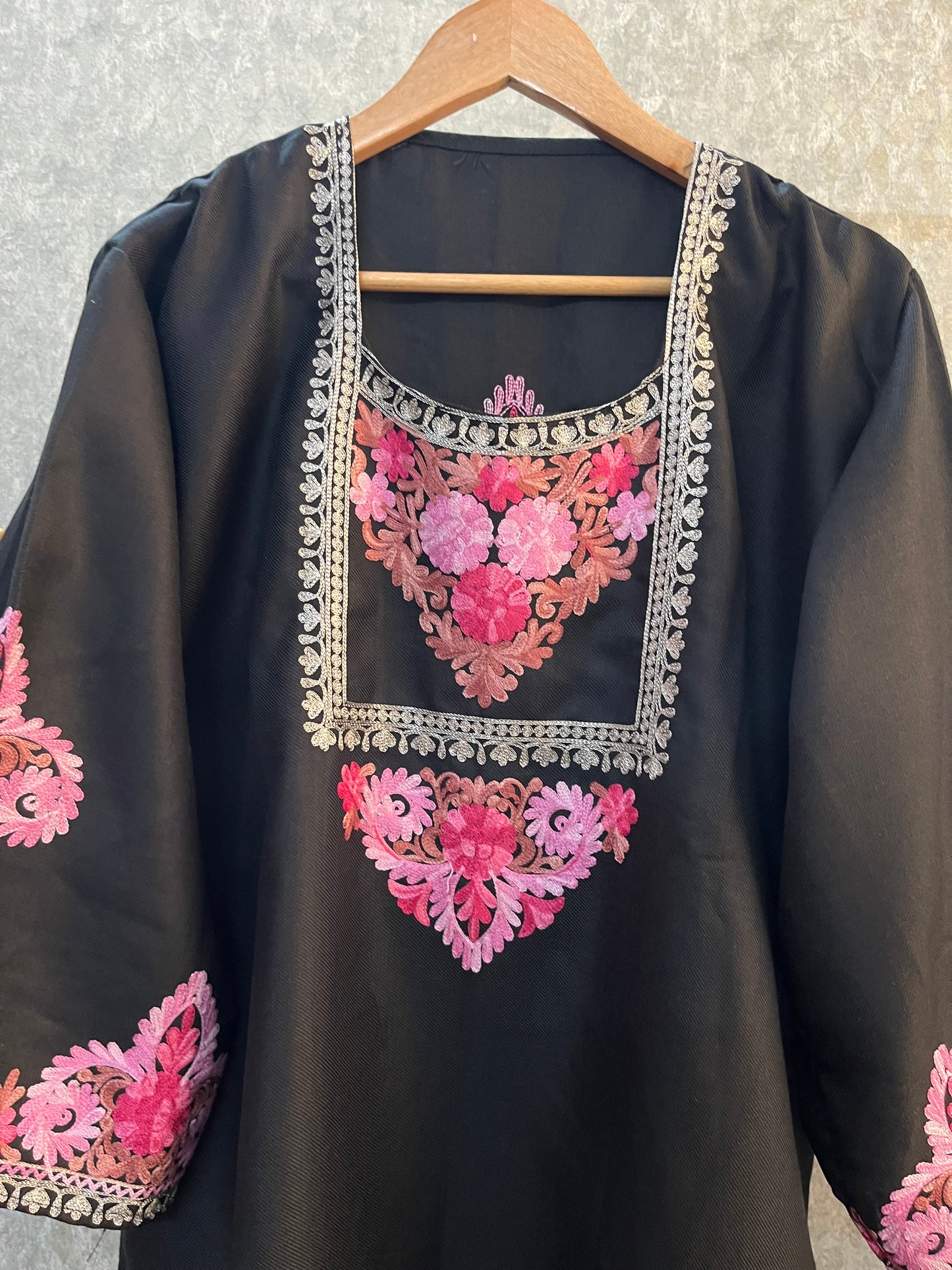 Black  Woollen Kashmiri Co-Ord Set ( Size 44)