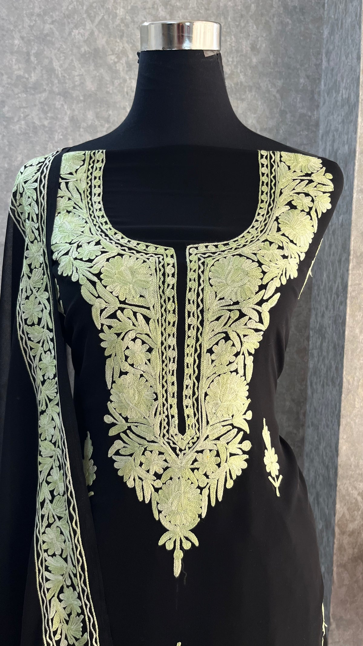 Georgette Black 3 Pc Kashmiri Suit