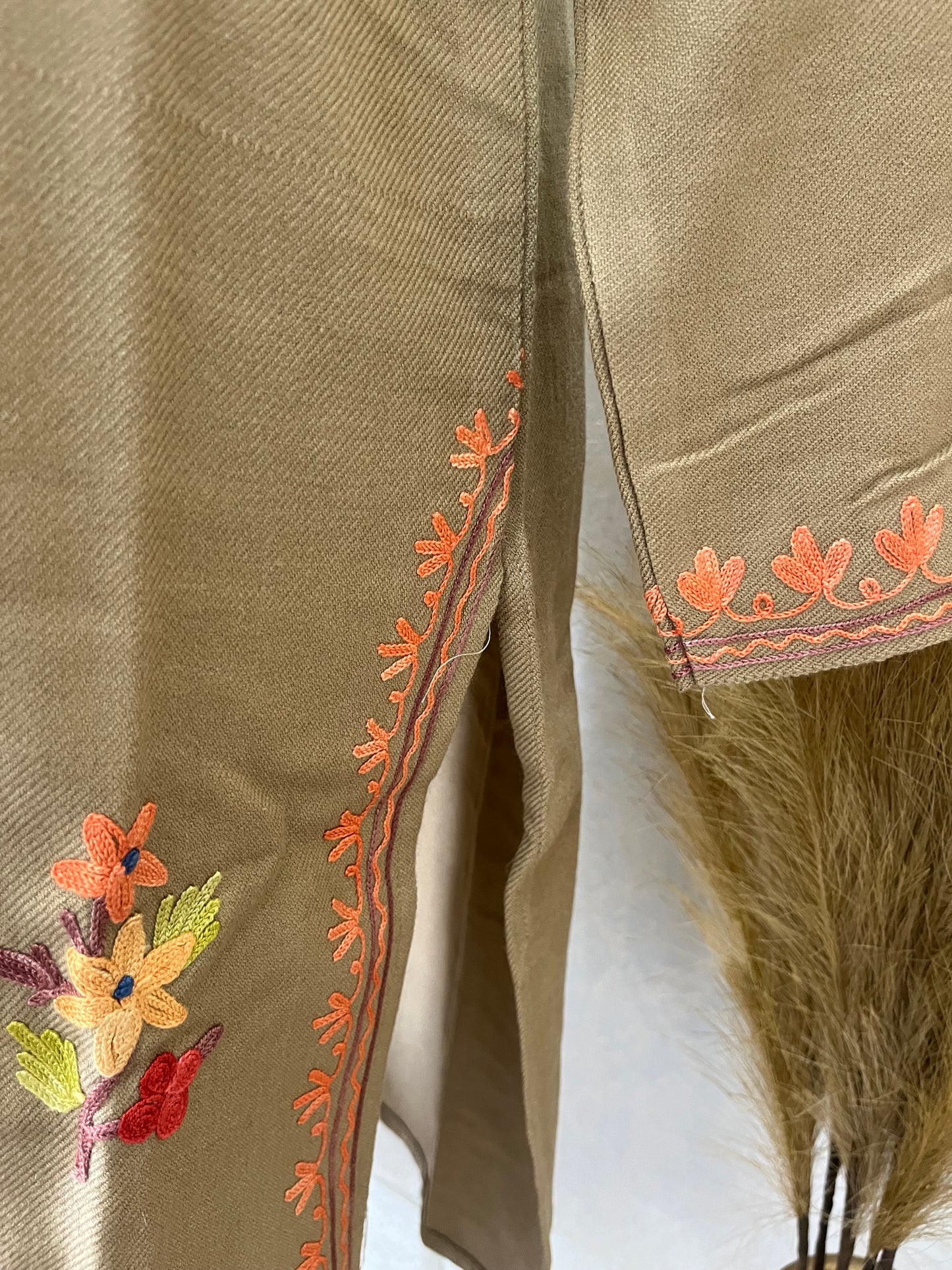 Beige Woollen Kashmiri Co-Ord Set ( Size 42)
