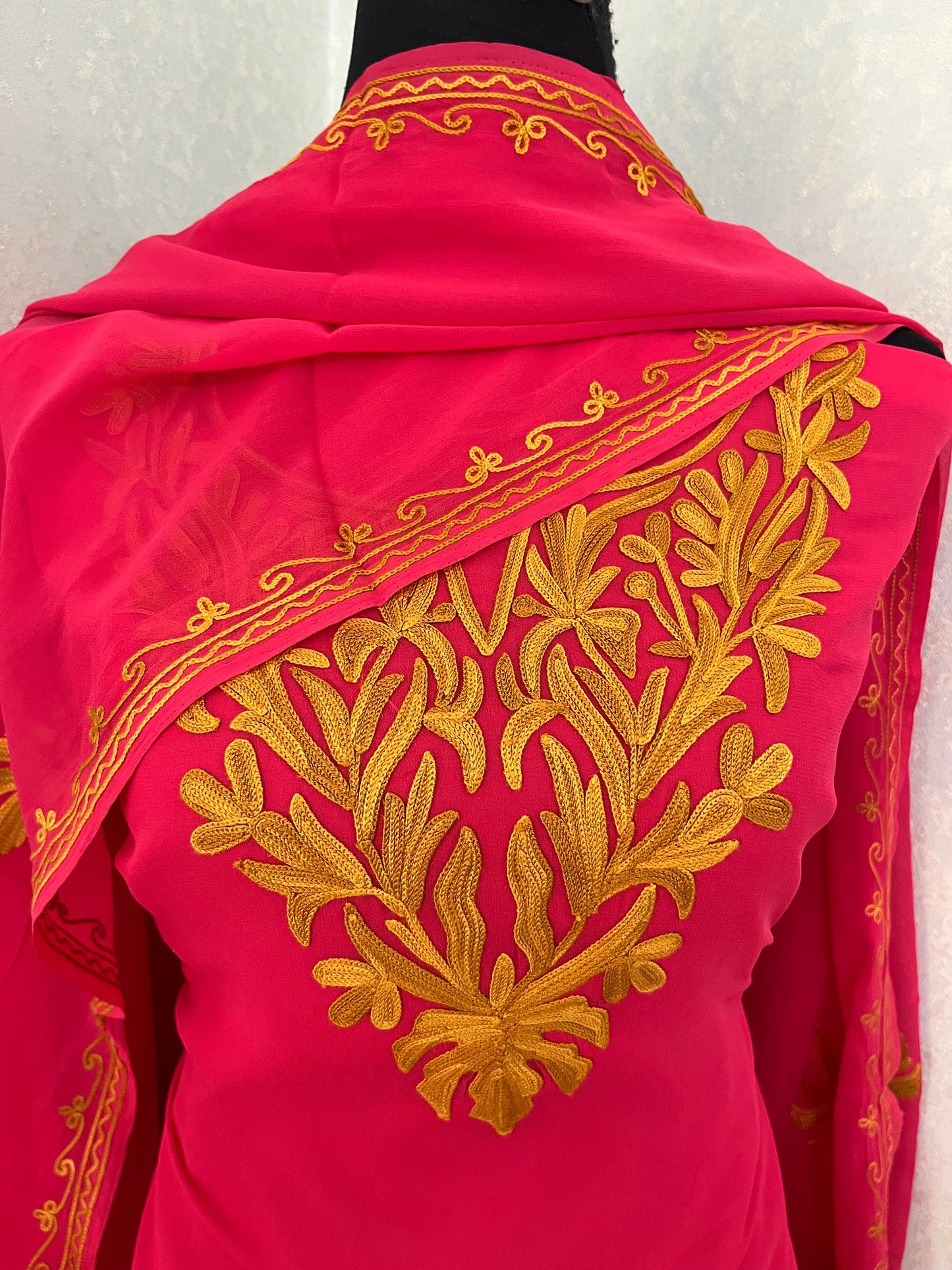 Georgette Pink 3 Pc Aari Embroidered Suit Set