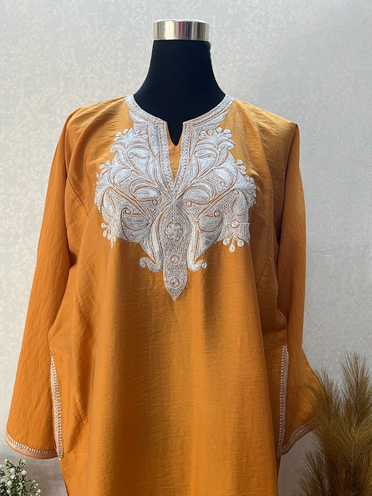 Mustard Cotton Kashmiri Pheran Set (46)