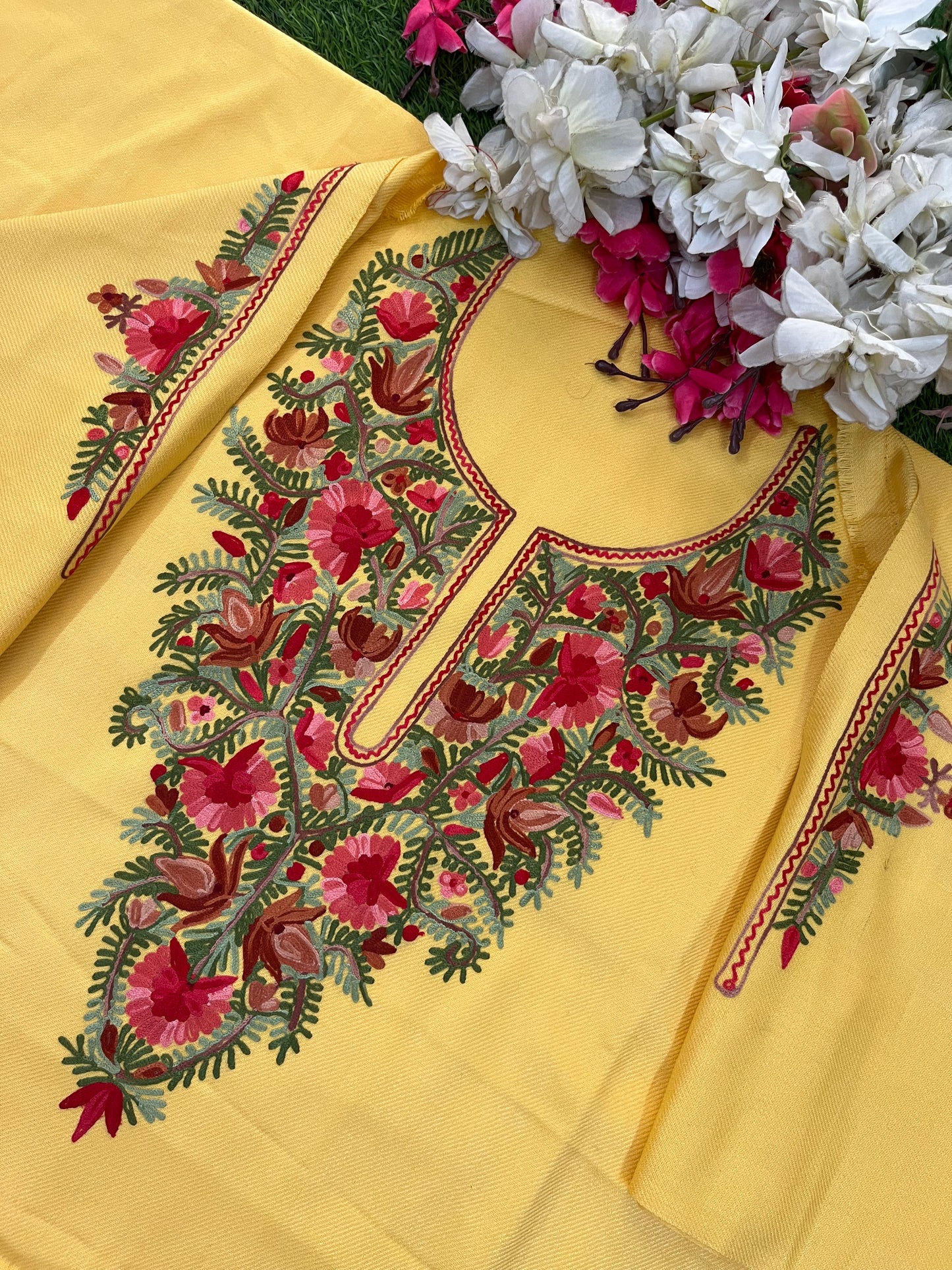 Yellow Woollen Aari Embroidered 2pc suit 5mtr