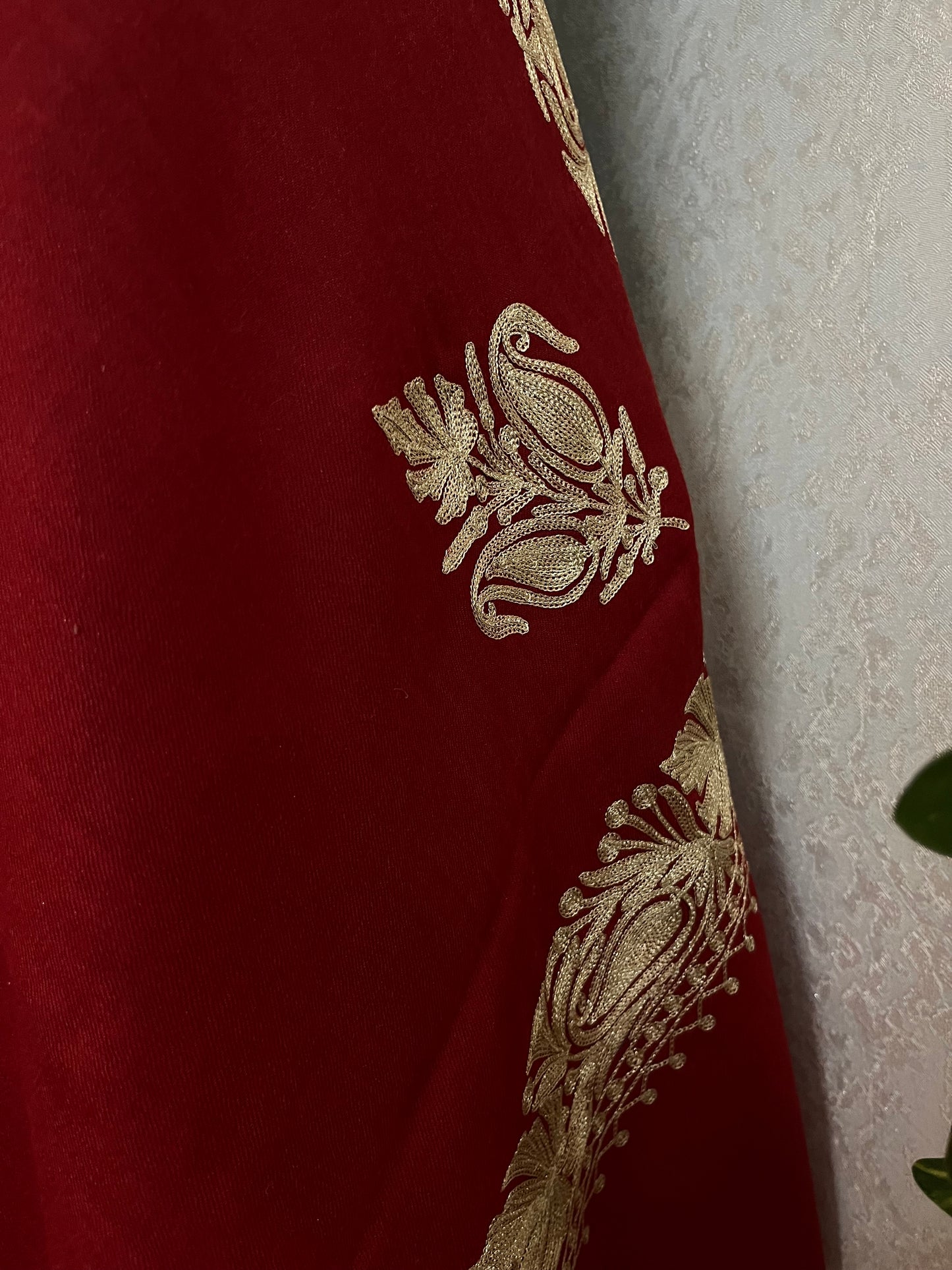 Maroon Semi Pashmina Tilla Embroidered stole