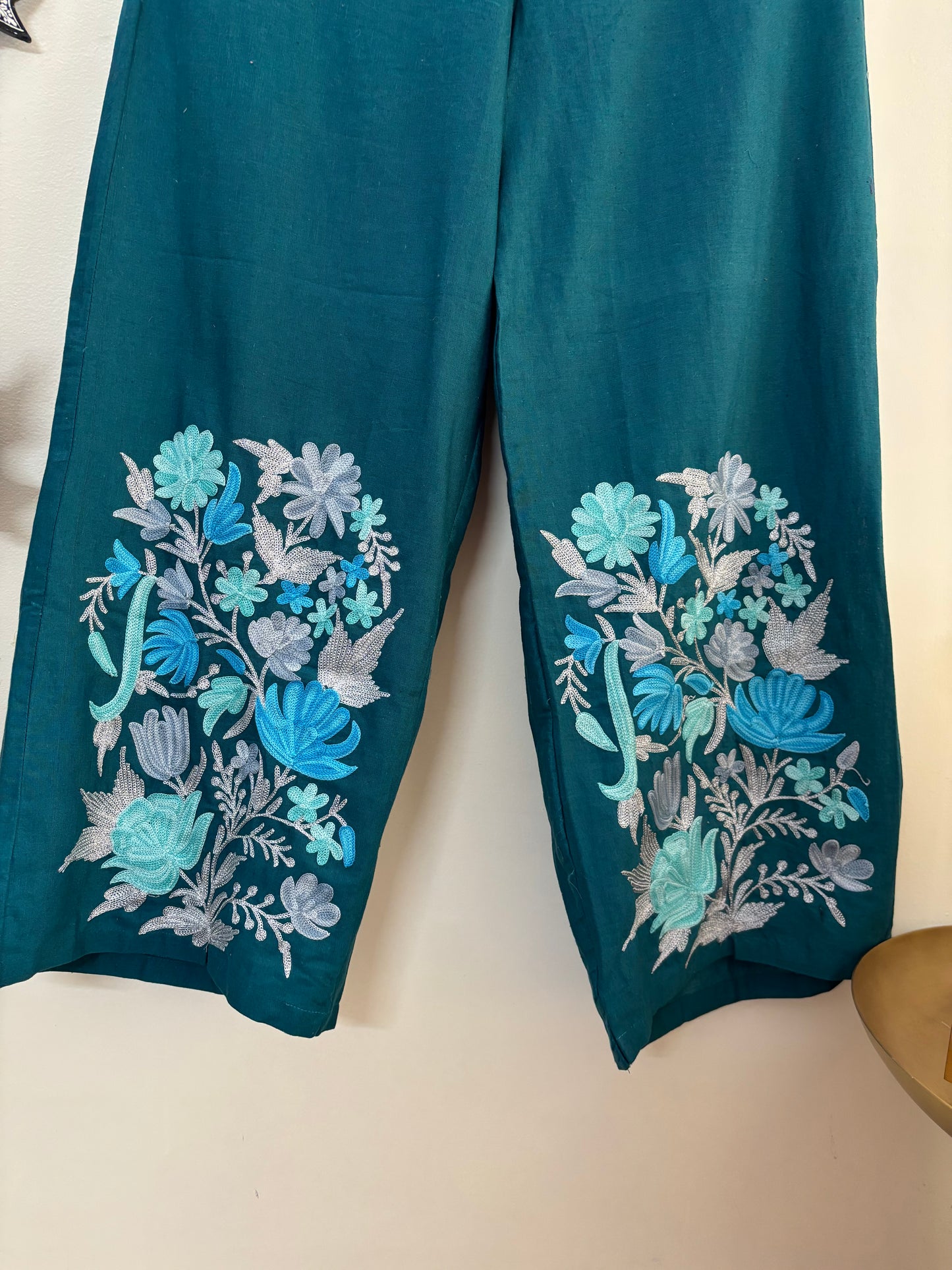 Women Green Wide Leg Solid Embroidered Palazzos