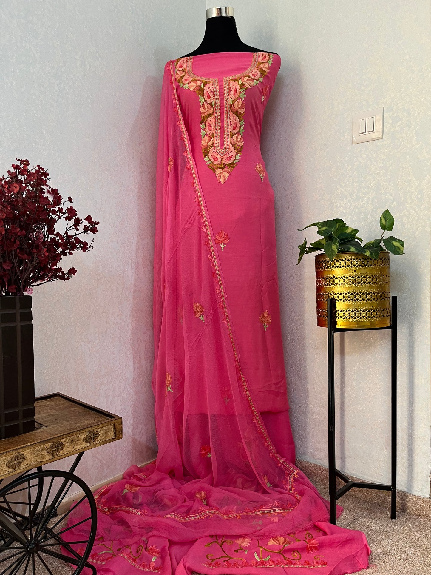 Pink Muslin Cotton Jaal Sleeves Kashmiri 3pc Suit