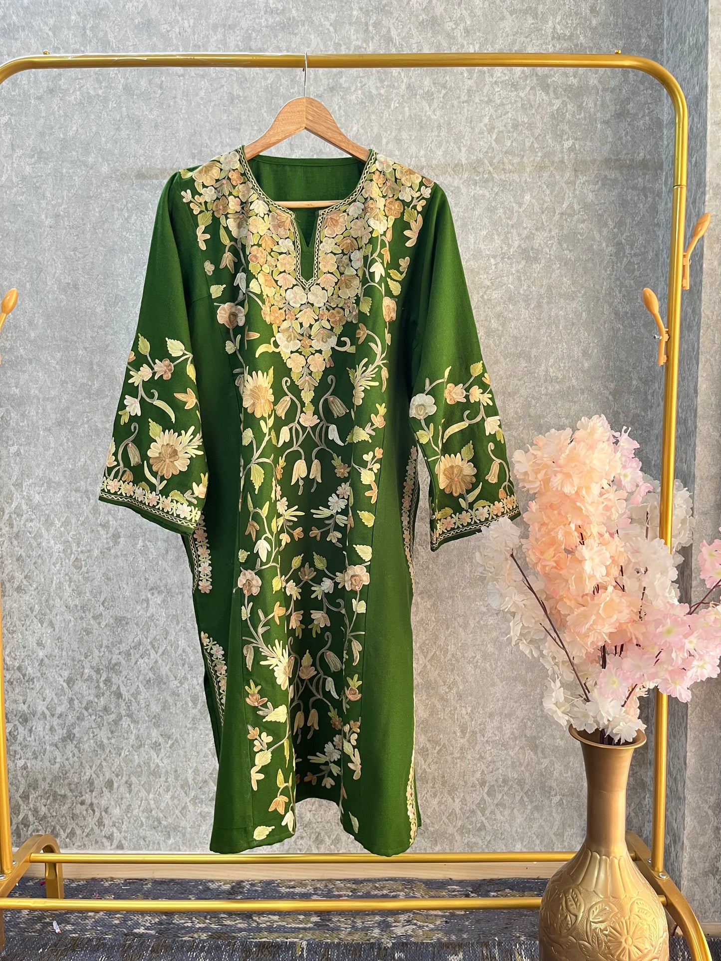 Heena Green Aari Embroidered Wool Pheran