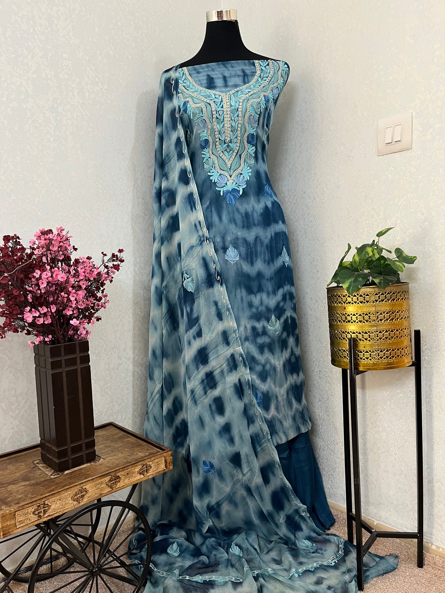Pure Georgette Ty Dy Kashmiri Suit