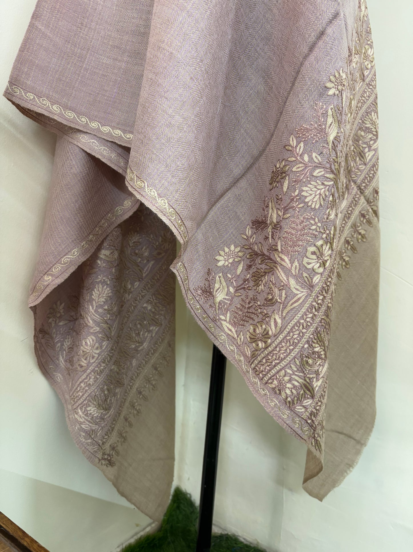 Onion Pink Pancchi Kashmiri Stole