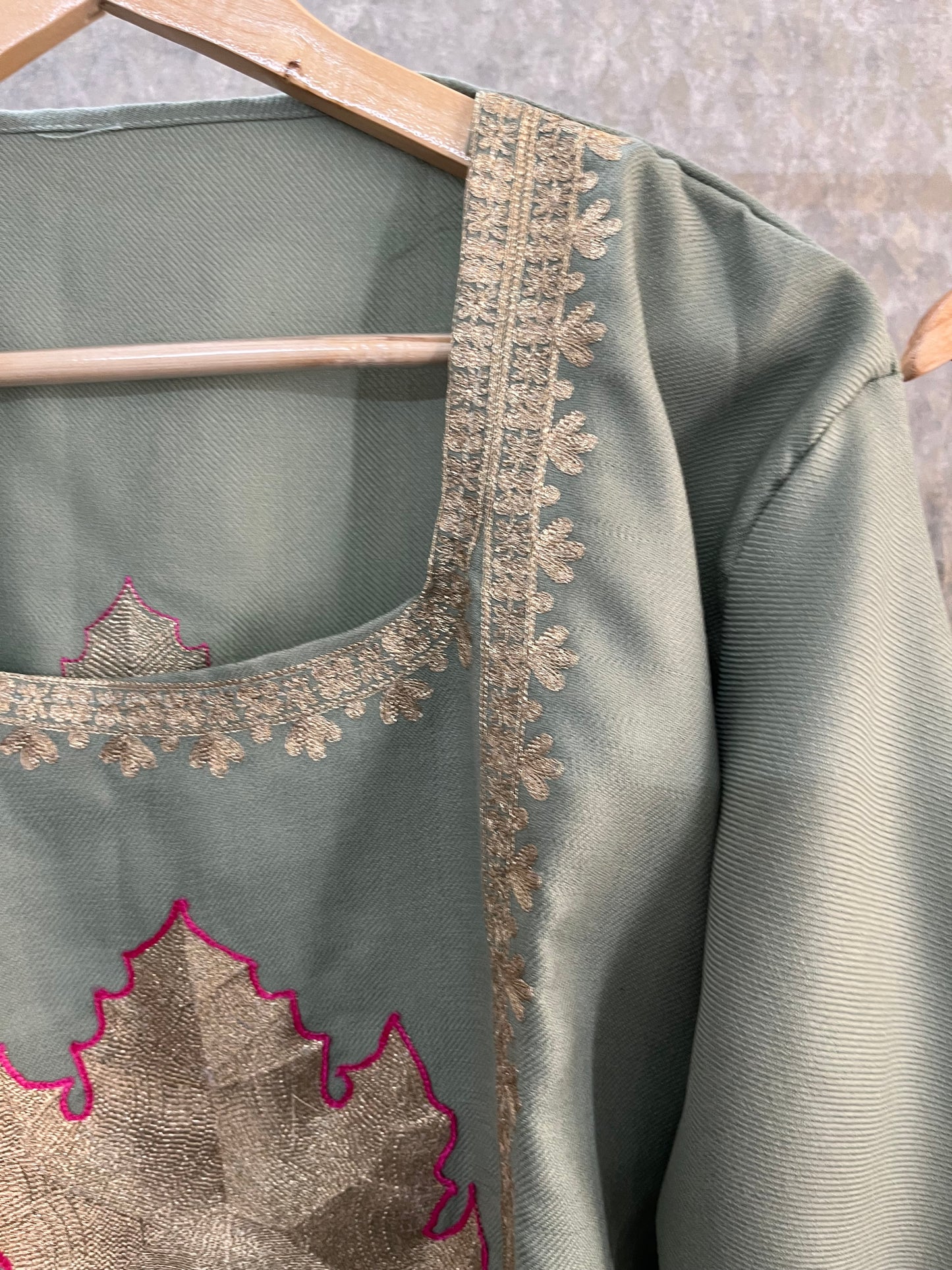 Pastel Green Woollen Kashmiri Co-Ord Set ( Size 42)