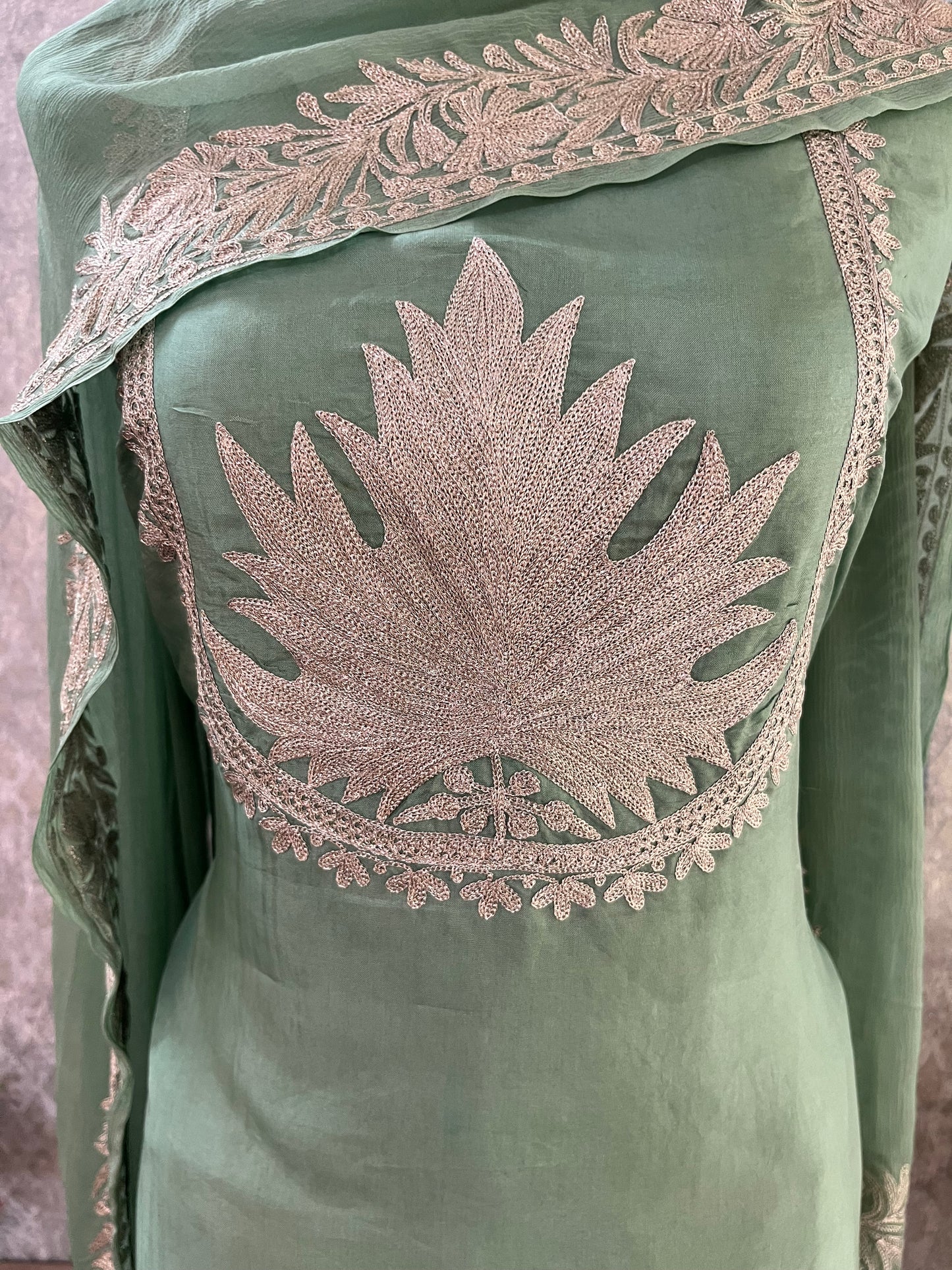 Tea Green Sanam’ Tilla Kashmiri Silk Suit