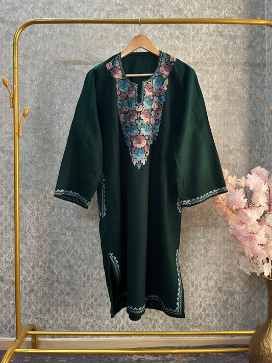 Green Aari Embroidered Wool Pheran