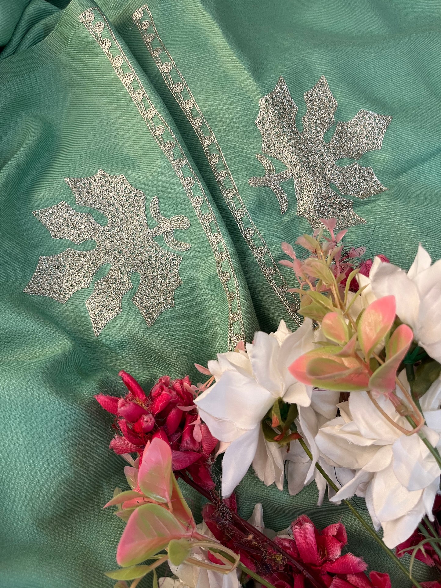 Pastel Green Tilla Kashmiri Woollen Suit