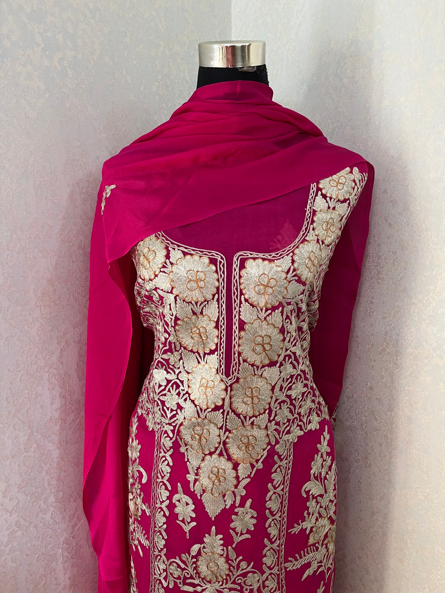 Hot Pink Pure Soft Organza 3 Pc Heavy Kashmiri Suit