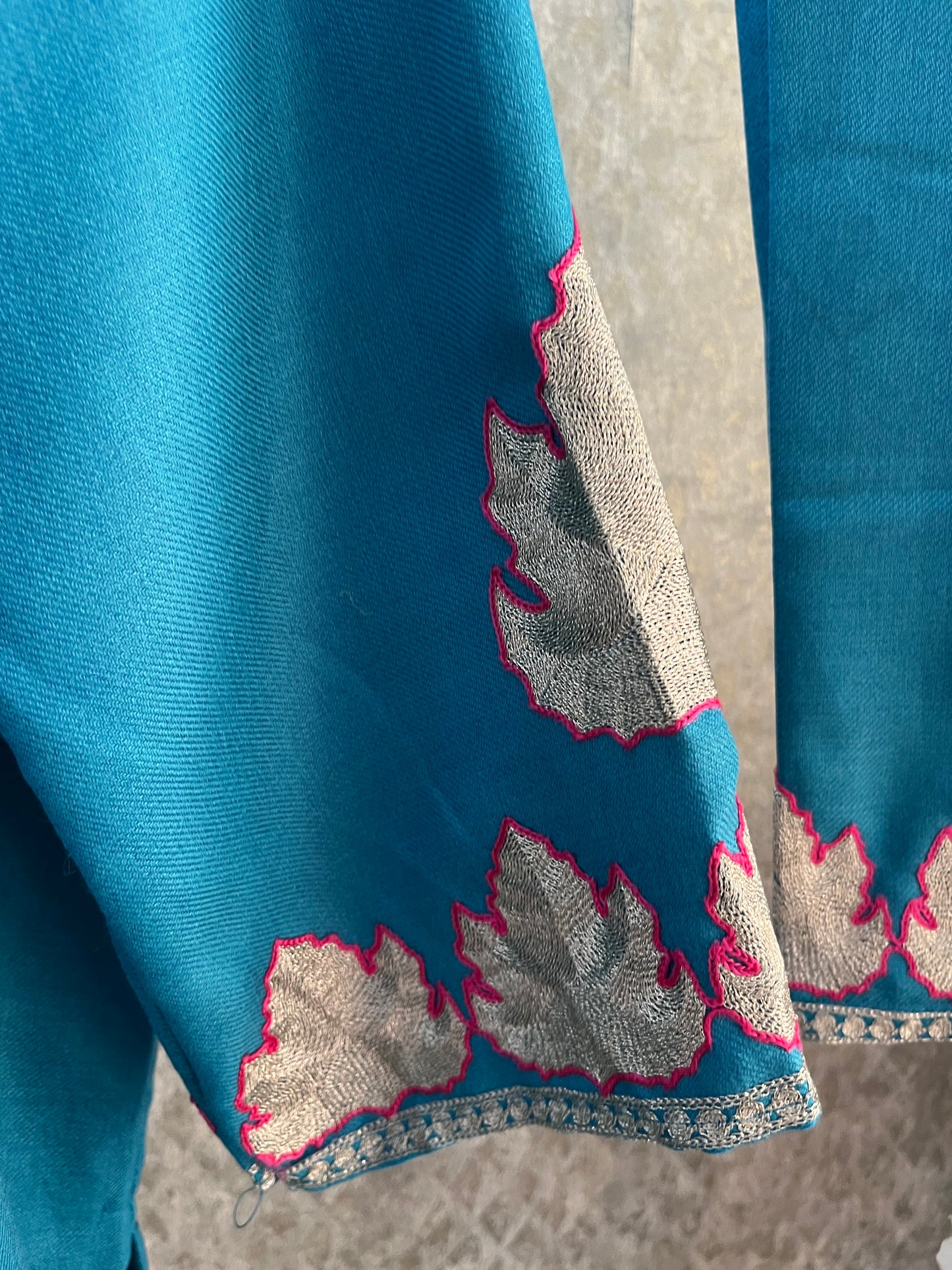Firozi Woollen Kashmiri Co-Ord Set ( Size 46)