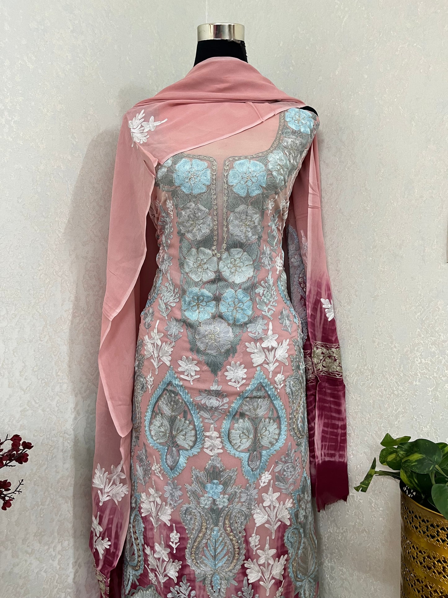 Soft Pink Pure Georgette 3 Pc Aari Embroidered Suit
