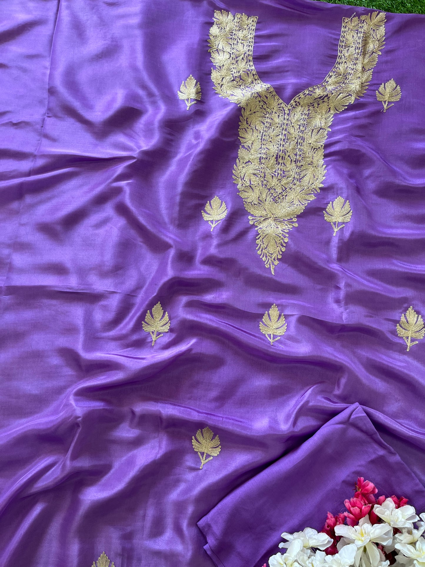 ‘Sanam’ Silk Tilla Kashmiri Suit