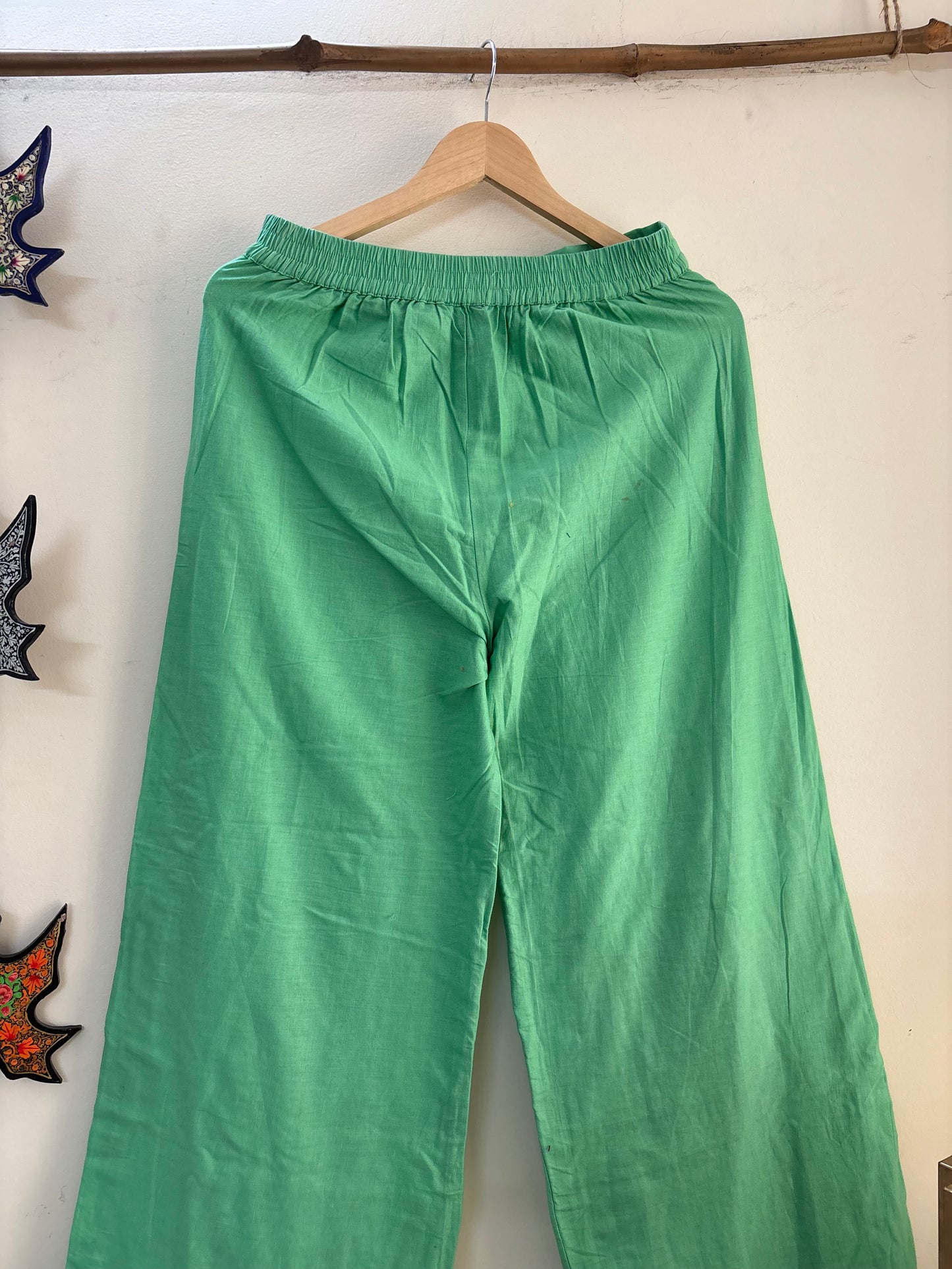 Women Green Solid Cropped Wide Leg Aari Embroidered Palazzos ‘S’