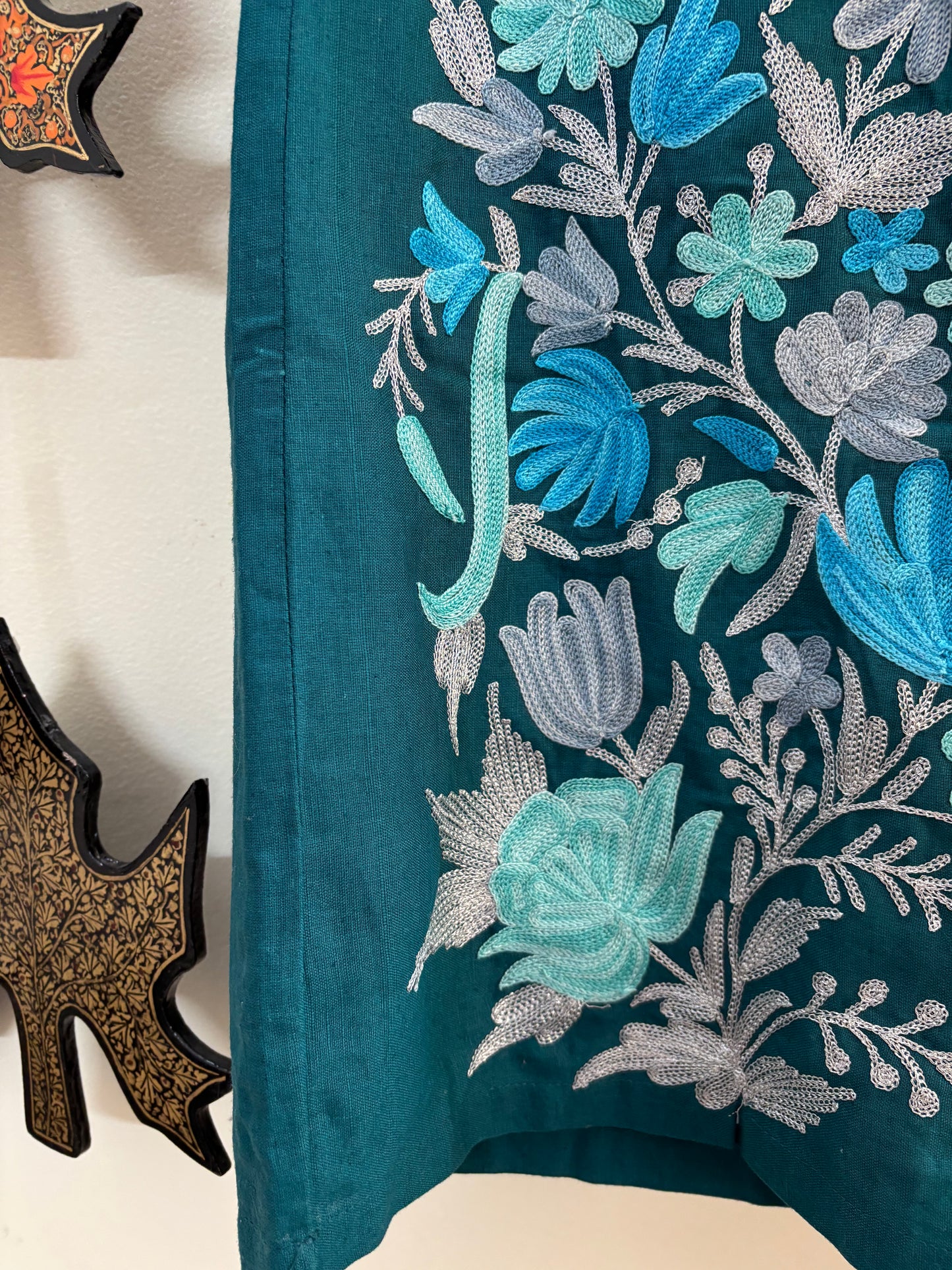 Women Green Wide Leg Solid Embroidered Palazzos