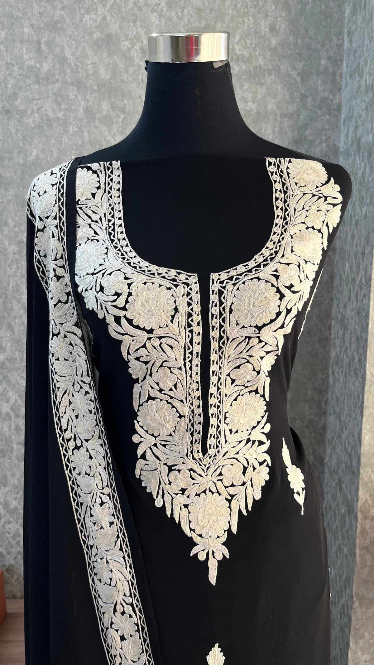 Georgette Black 3 Pc Kashmiri Suit
