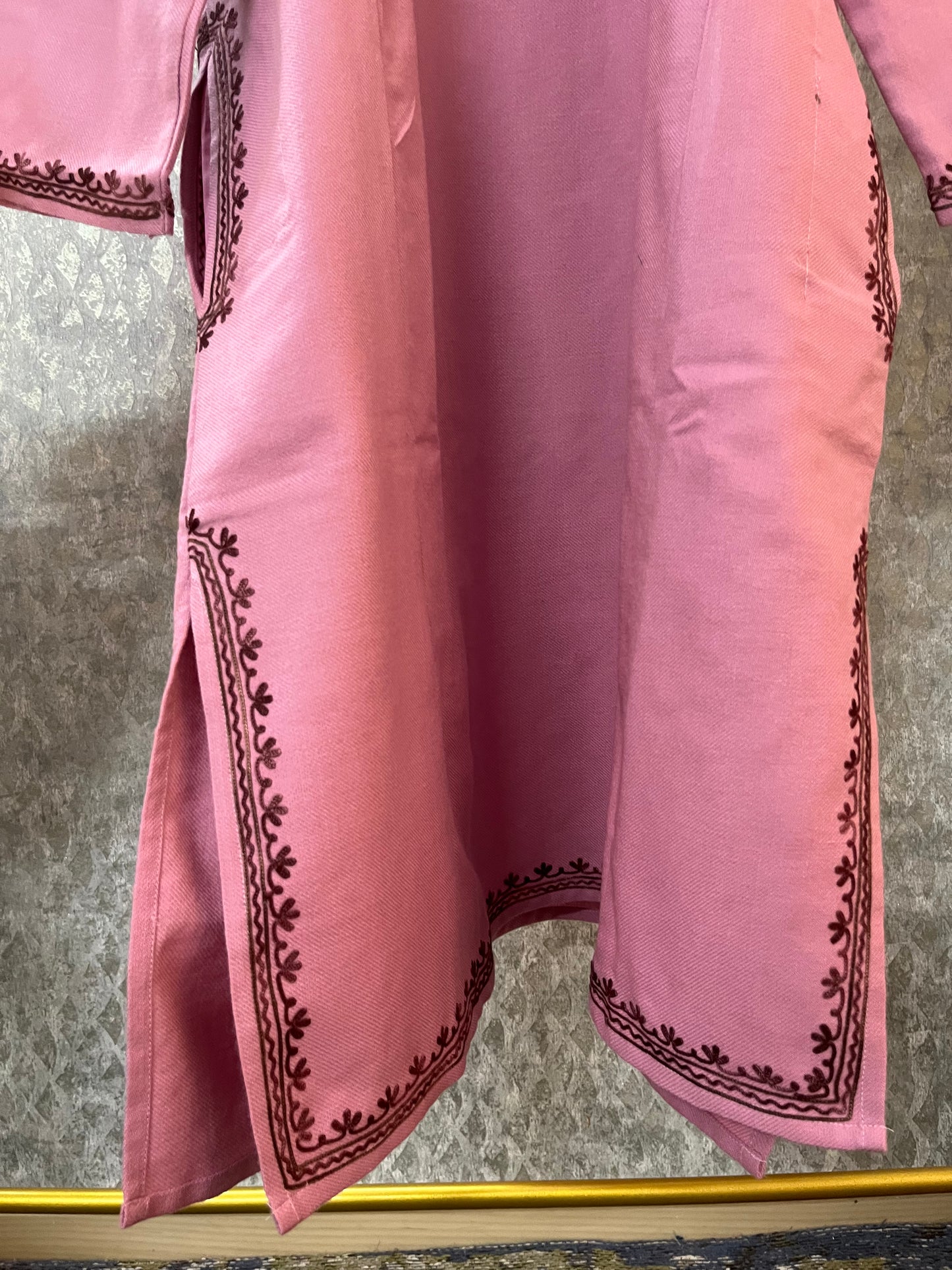 Pink Aari Embroidered Wool Pheran